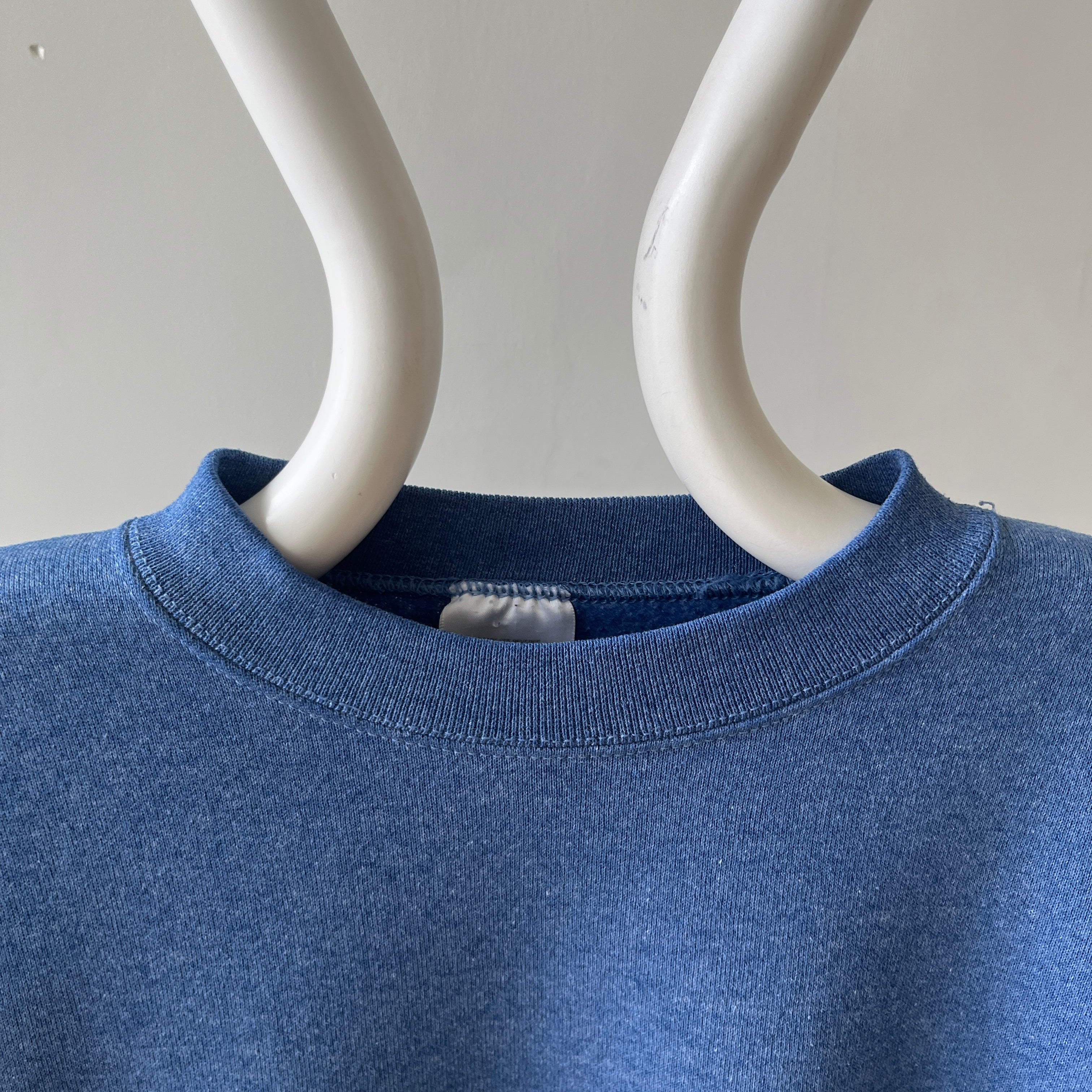 Brouillon de sweat-shirt vierge