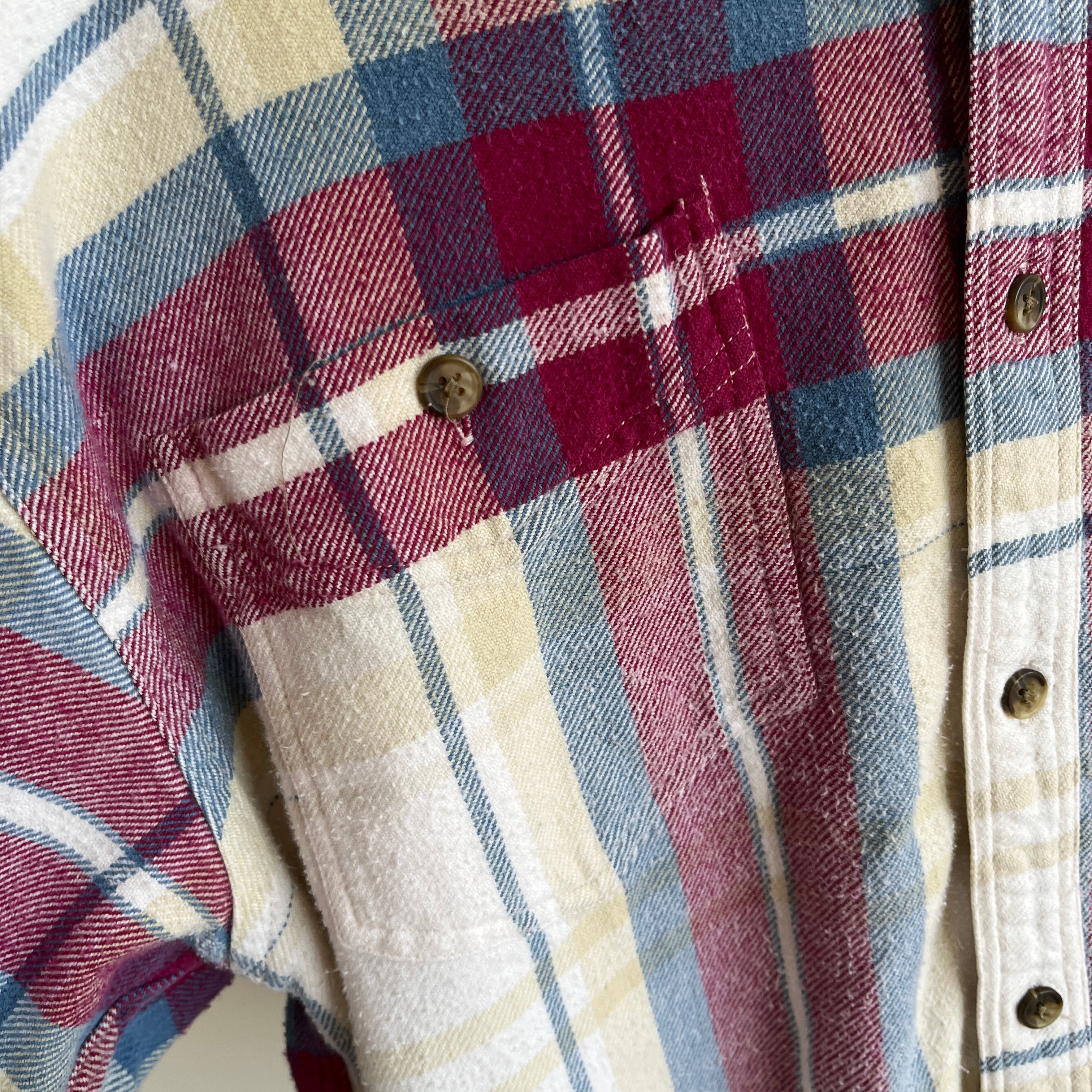 1990/2000s Button Down Flannel - Very 