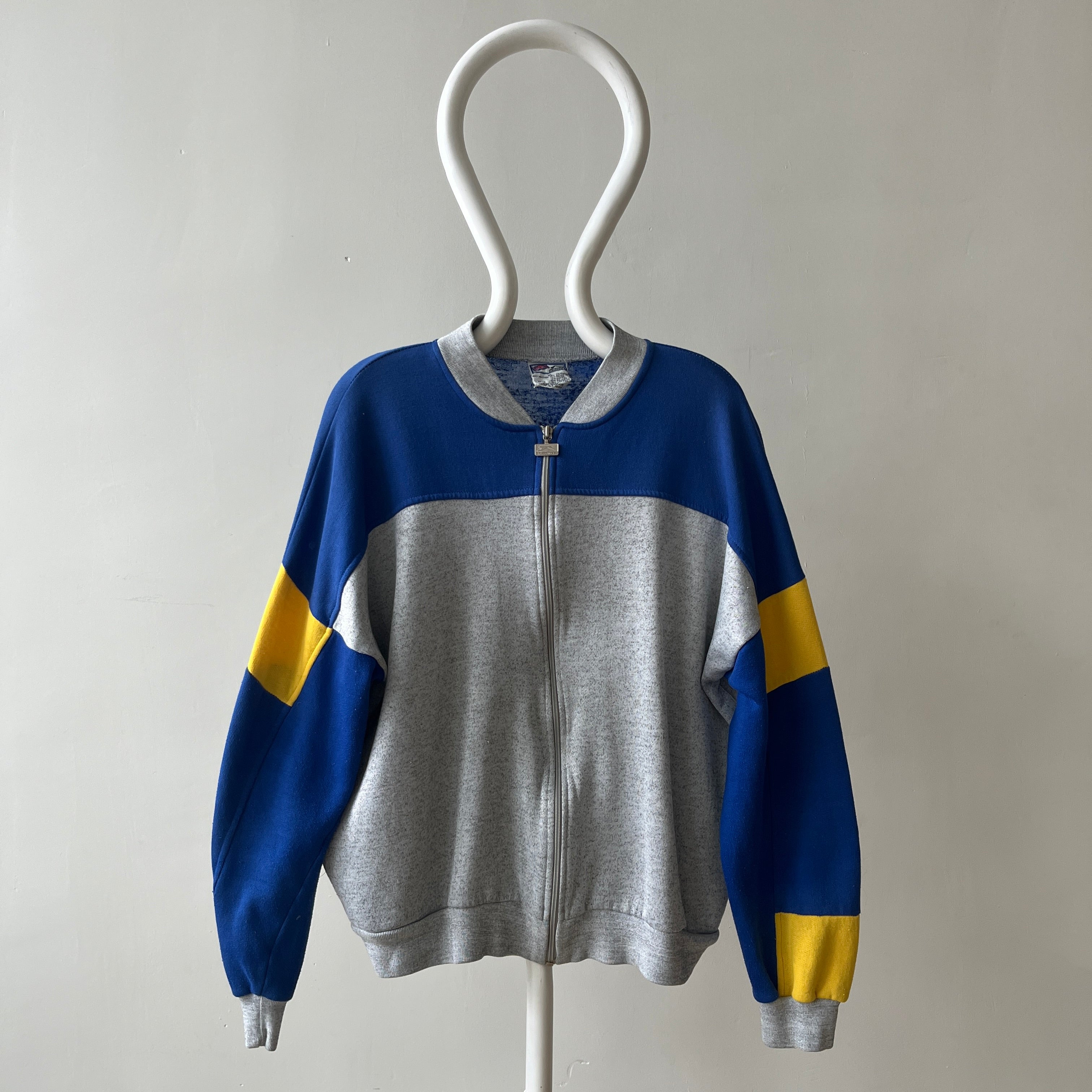 Brouillon de sweat-shirt vierge