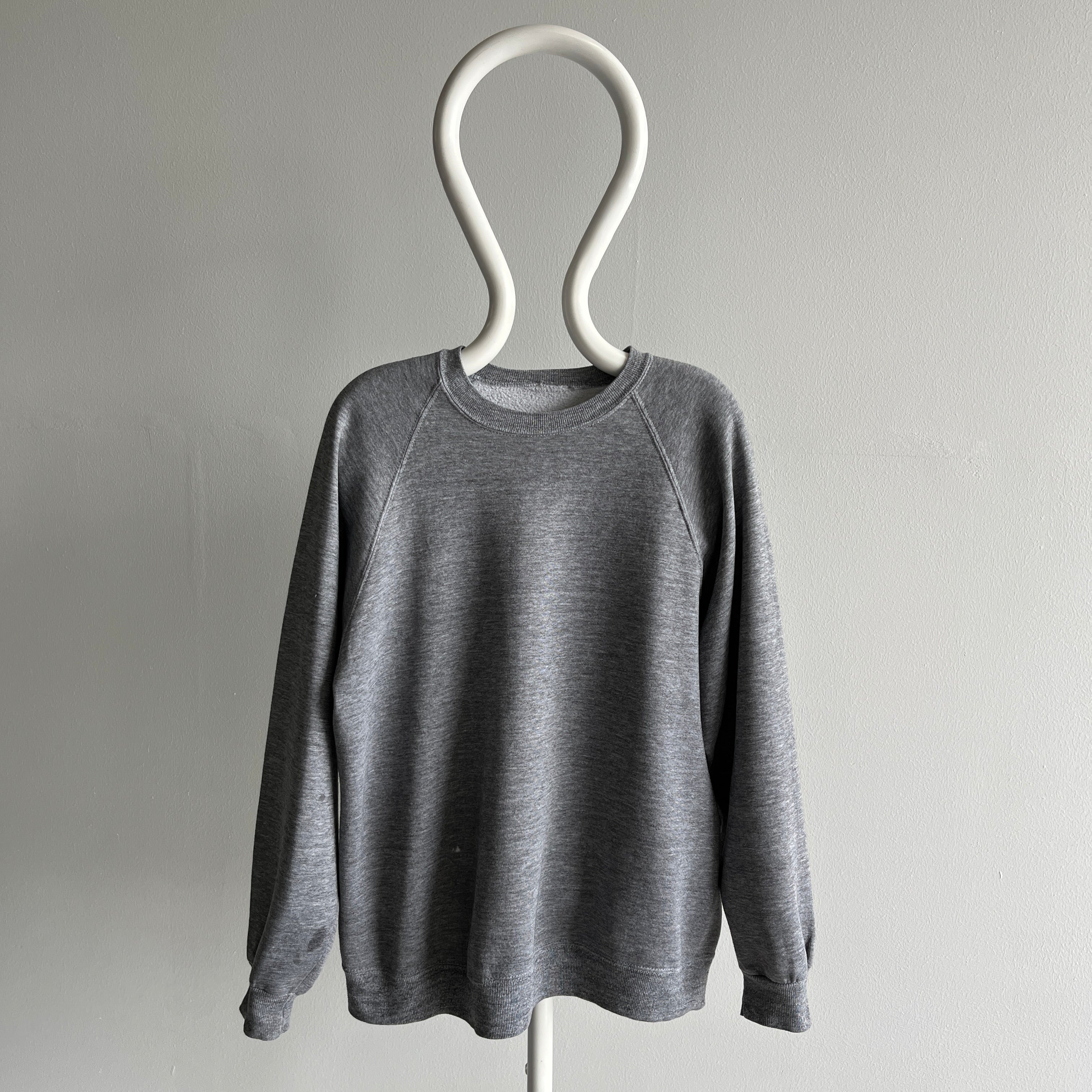 00s Heavy Weight Blank Black Sweatshirt par FOTL - Structuré