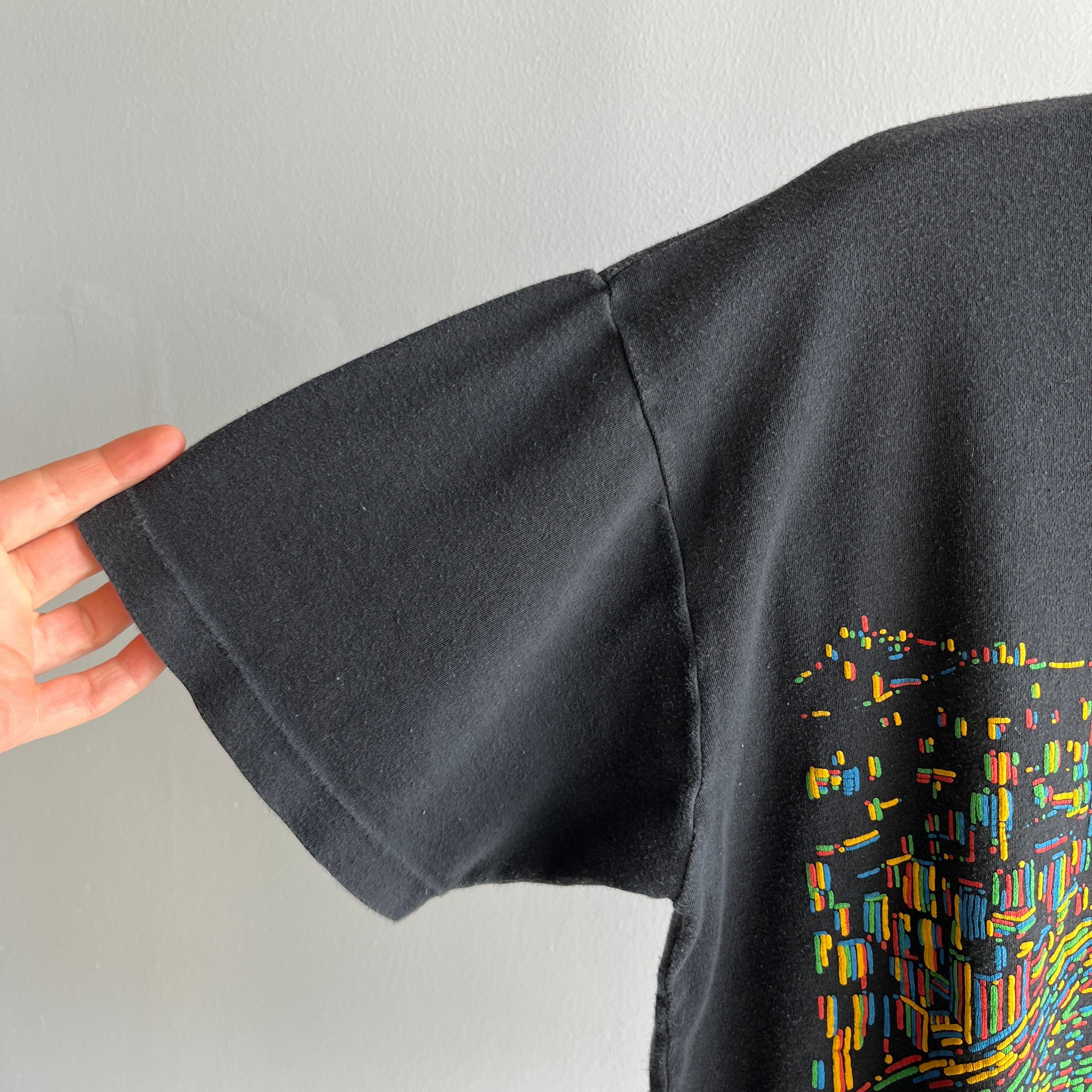 1990s Hong Kong Tourist T-Shirt - Dim Sum Brand - Soft Jersey Knit