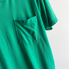 1990/2000s Slouchy Kelly Green Pocket T-Shirt by FOTL