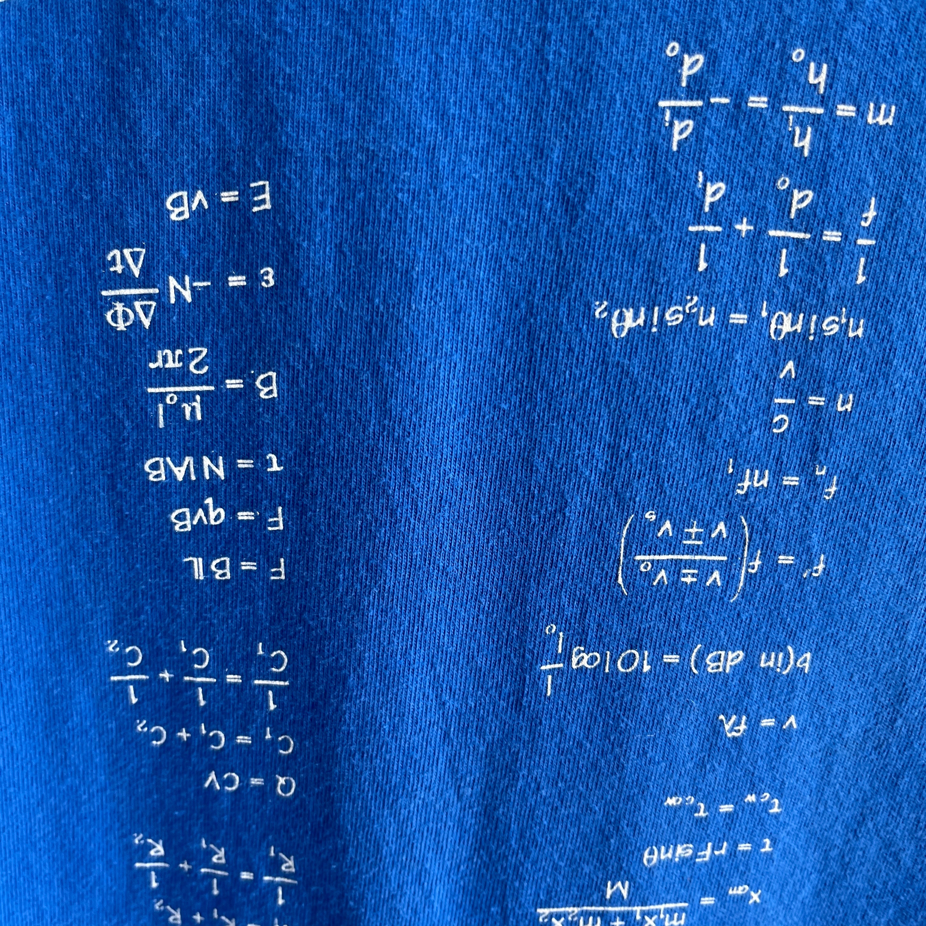 1990s Physics Cheat Sheet (It's Upside Down) - With a backside - T-Shirt