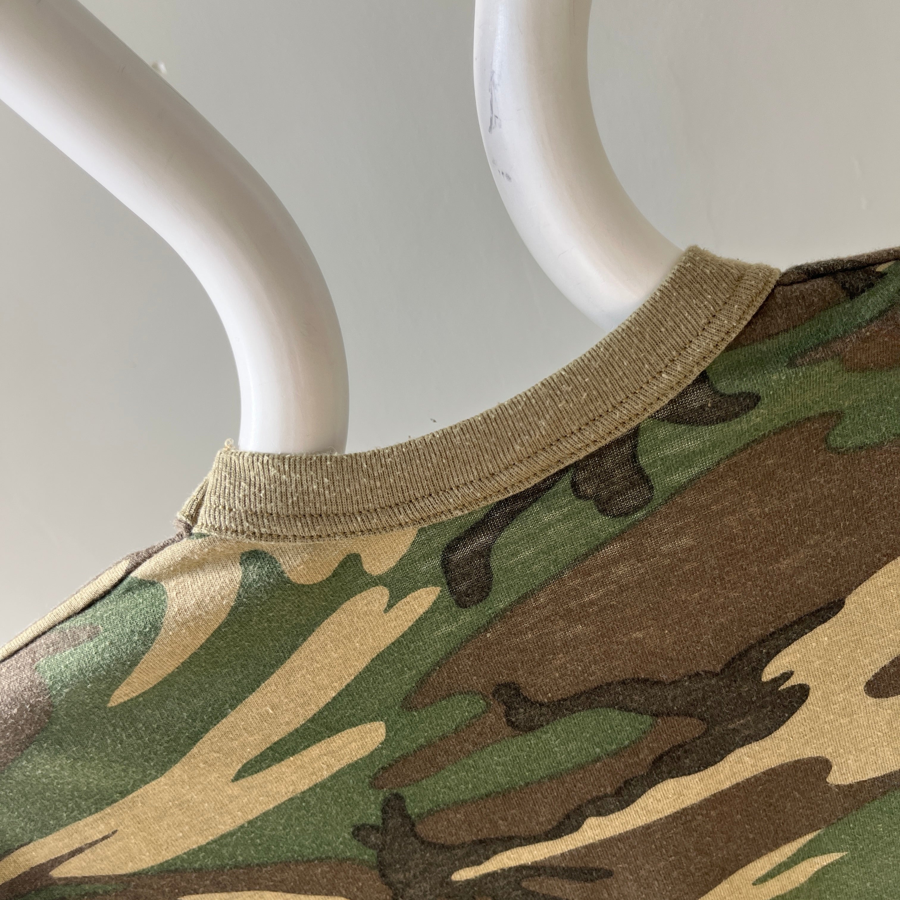 1970/80s Fitted Camo Ring T-Shirt