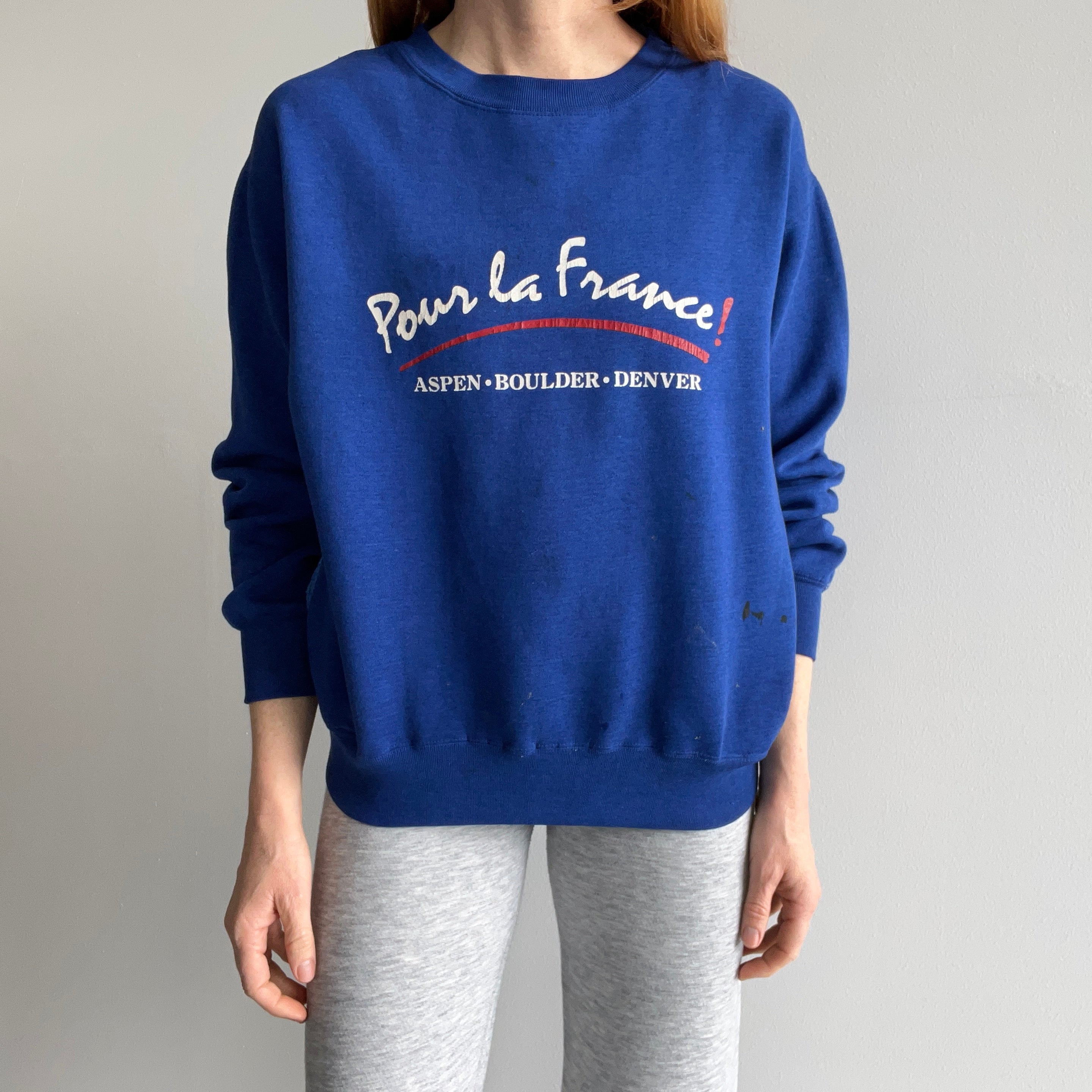 1980/90s Pour La France - Aspen, Boulder, Denver - Beat Up Paint Stained Sweatshirt with Pockets!