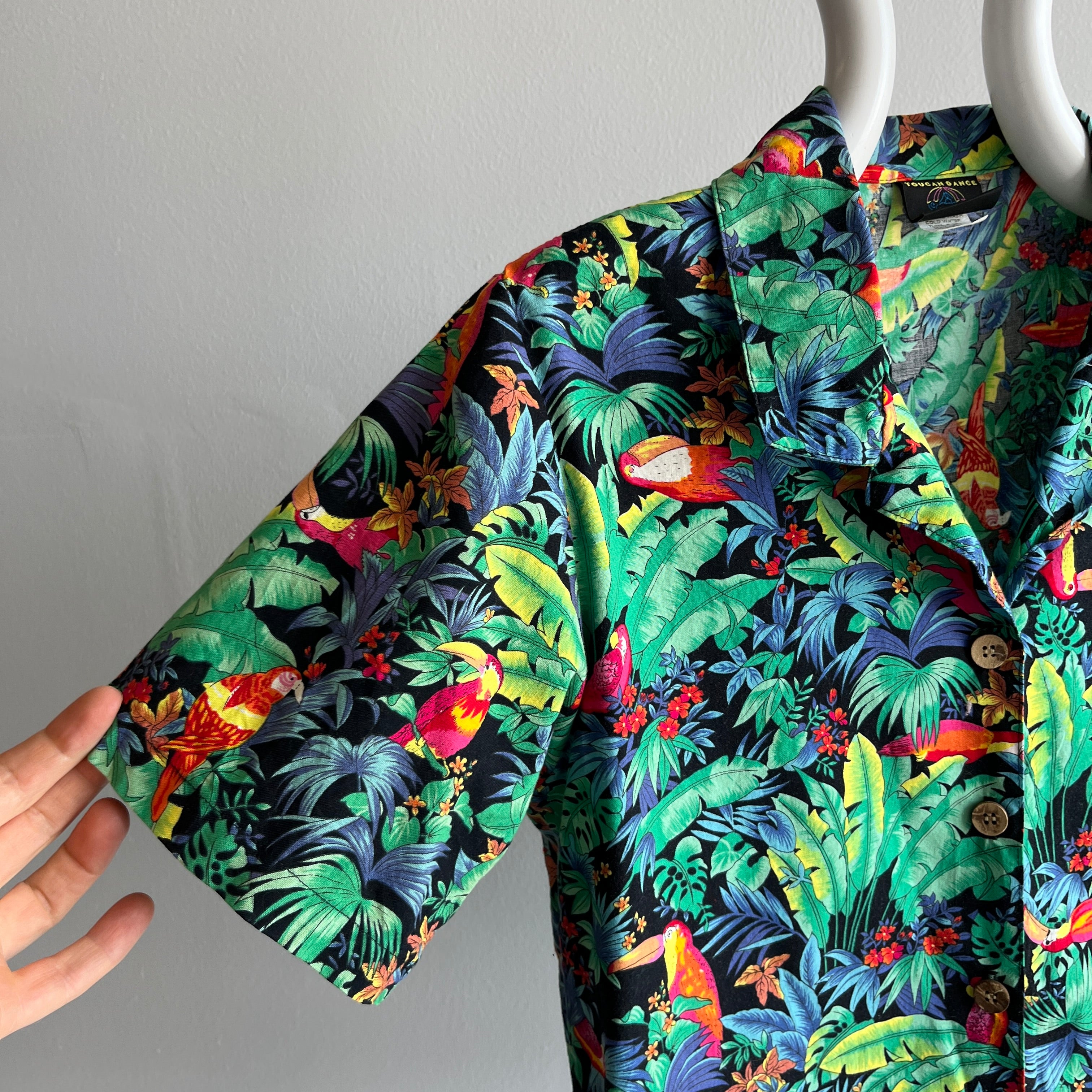 1980s Cotton Toucan Rainforest Short Sleeve Button Up Shirt