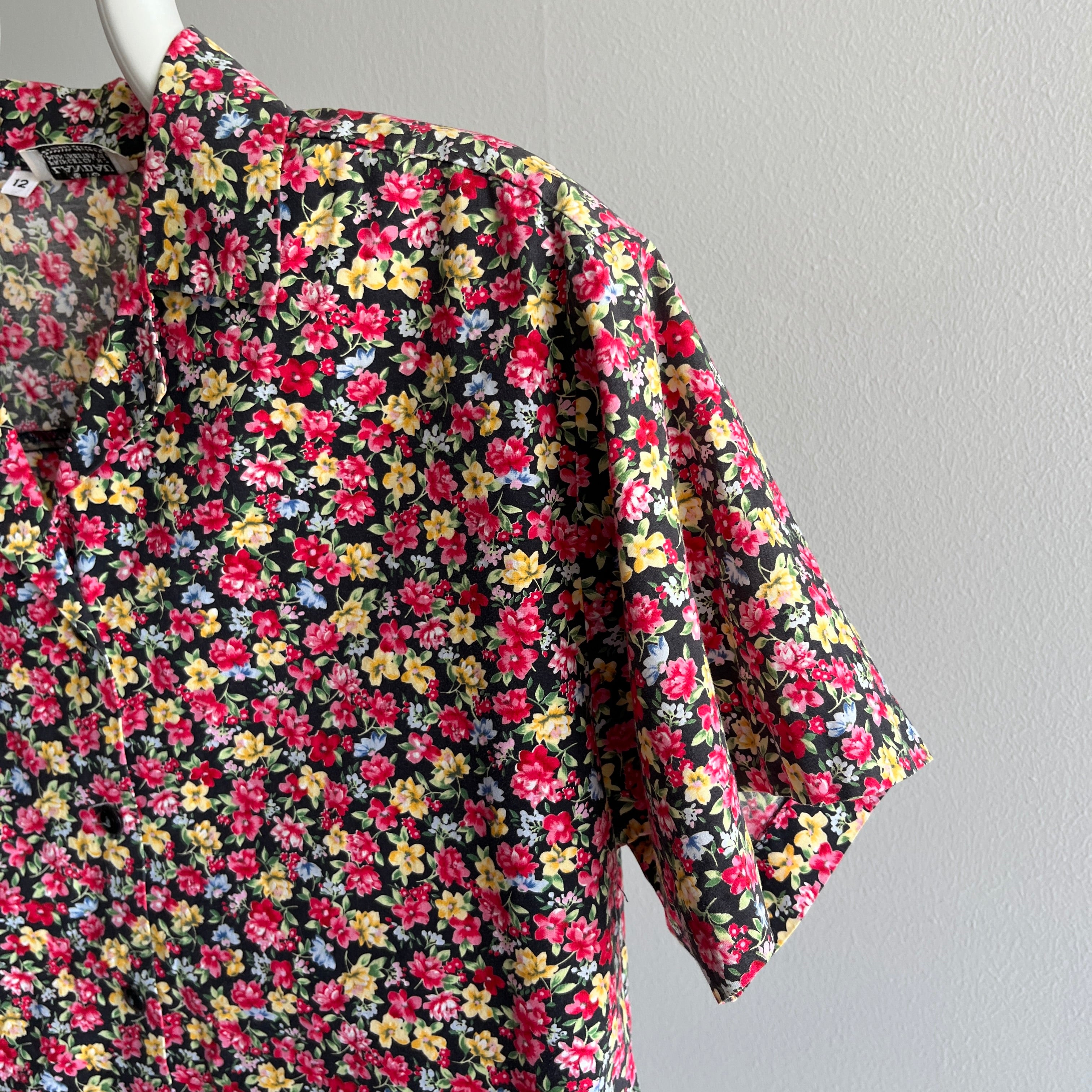 1980s Floral Short Sleeve Button Up Shirt - !!!!