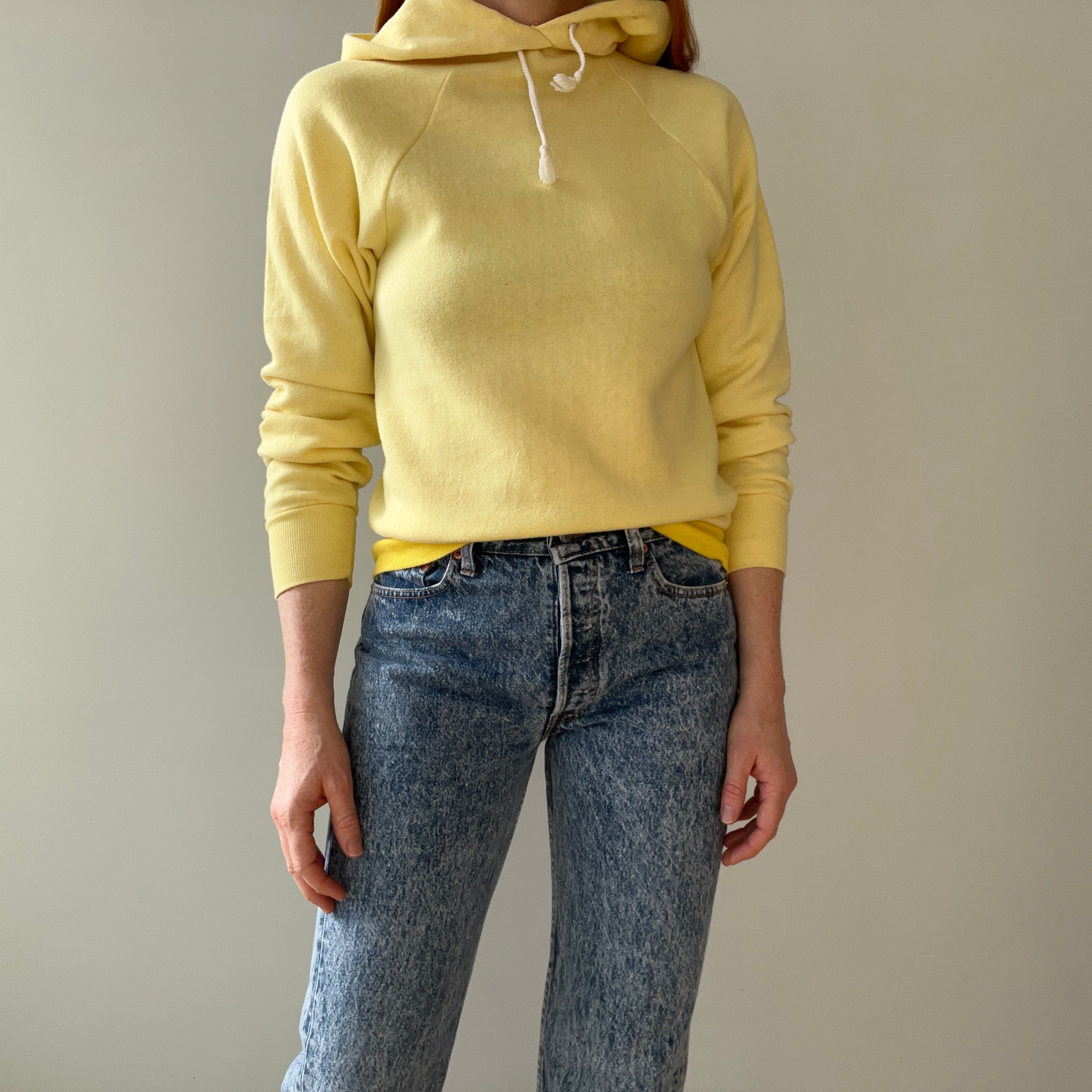 1970s Buttery Yellow Pull Over Hoodie !!!!