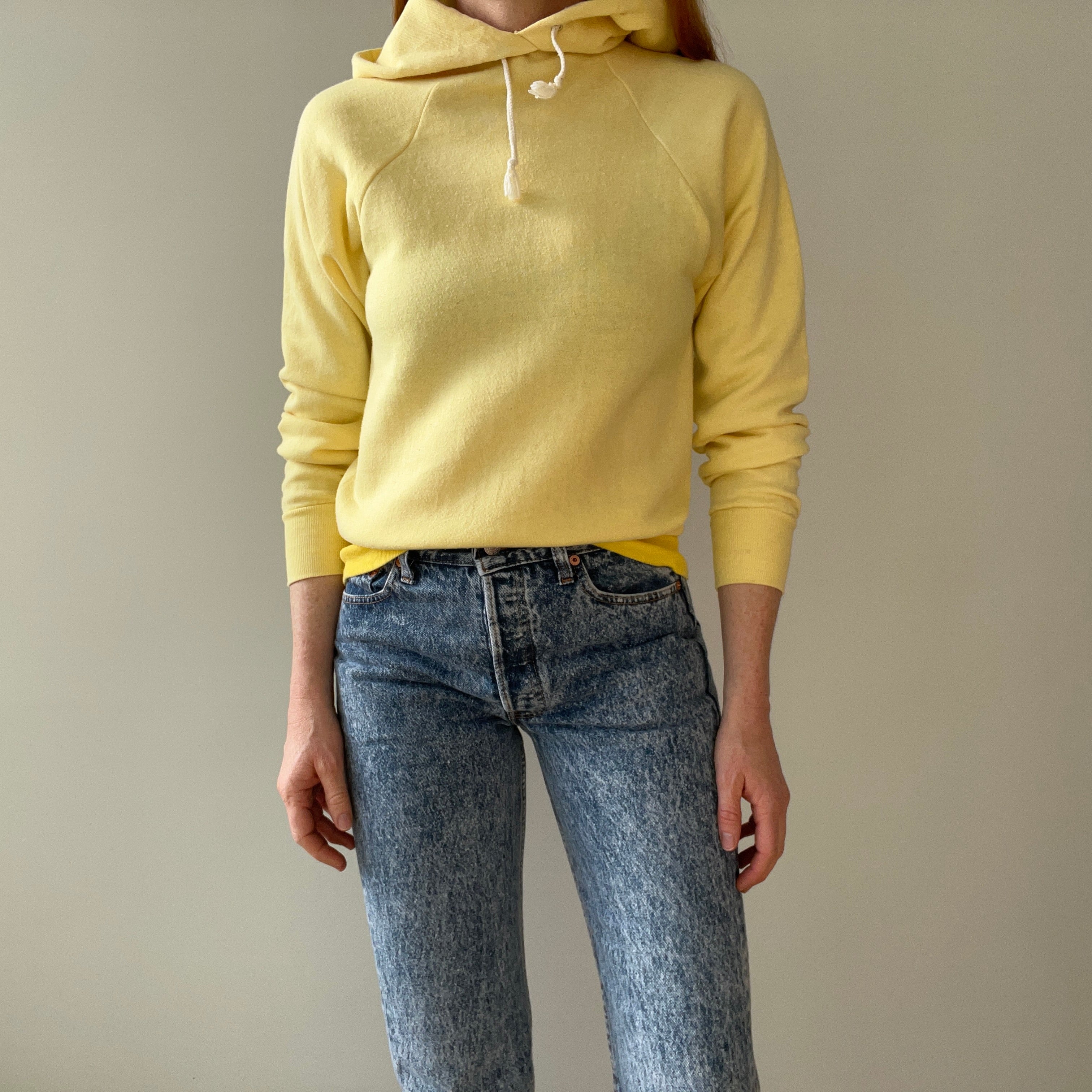 1970s Buttery Yellow Pull Over Hoodie !!!!