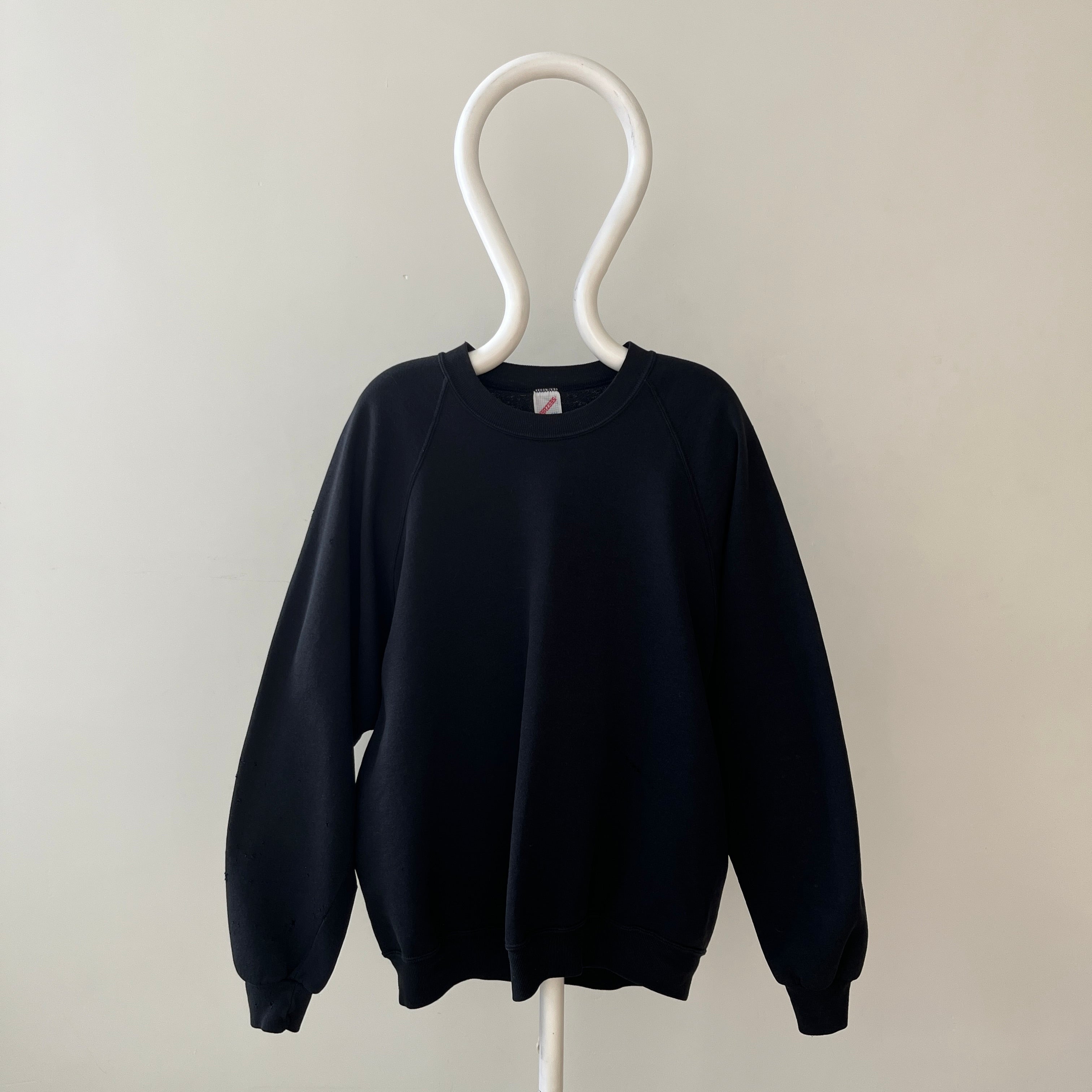 1980s Blank Black Raglan Sweatshirt - DREAMY