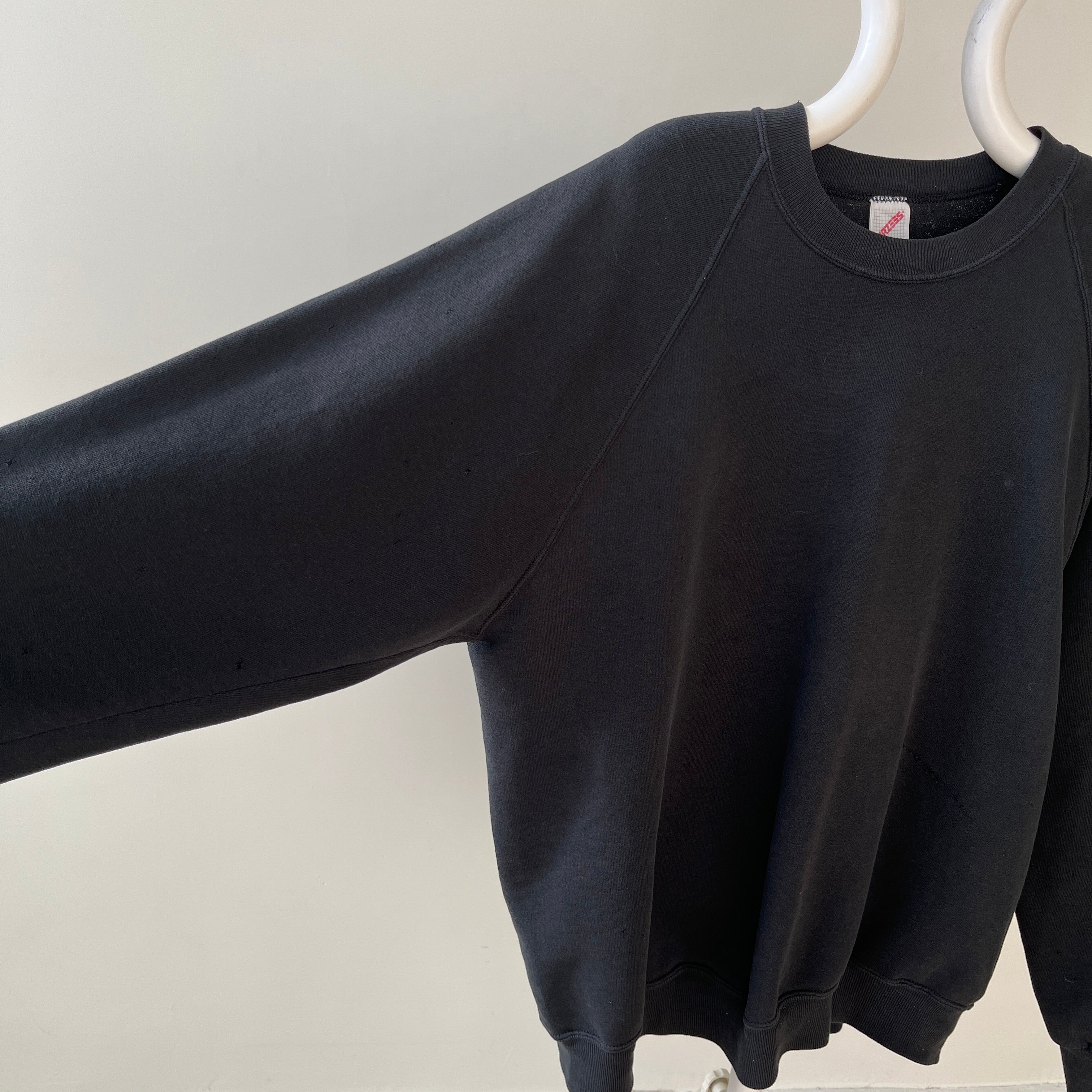 1980s Blank Black Raglan Sweatshirt - DREAMY