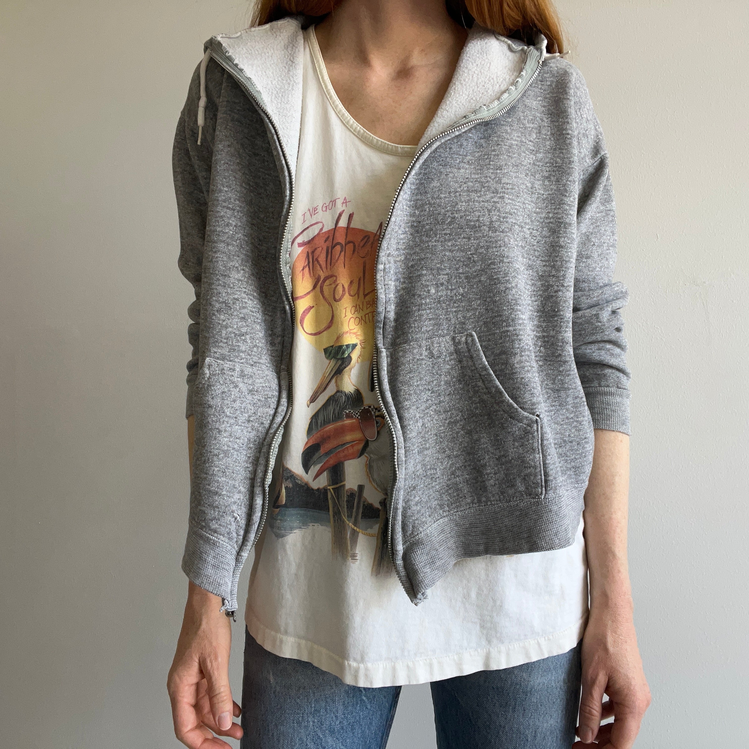 1980s Perfectly Soft and Also Structured Blank Gray Zip Up Hoodie