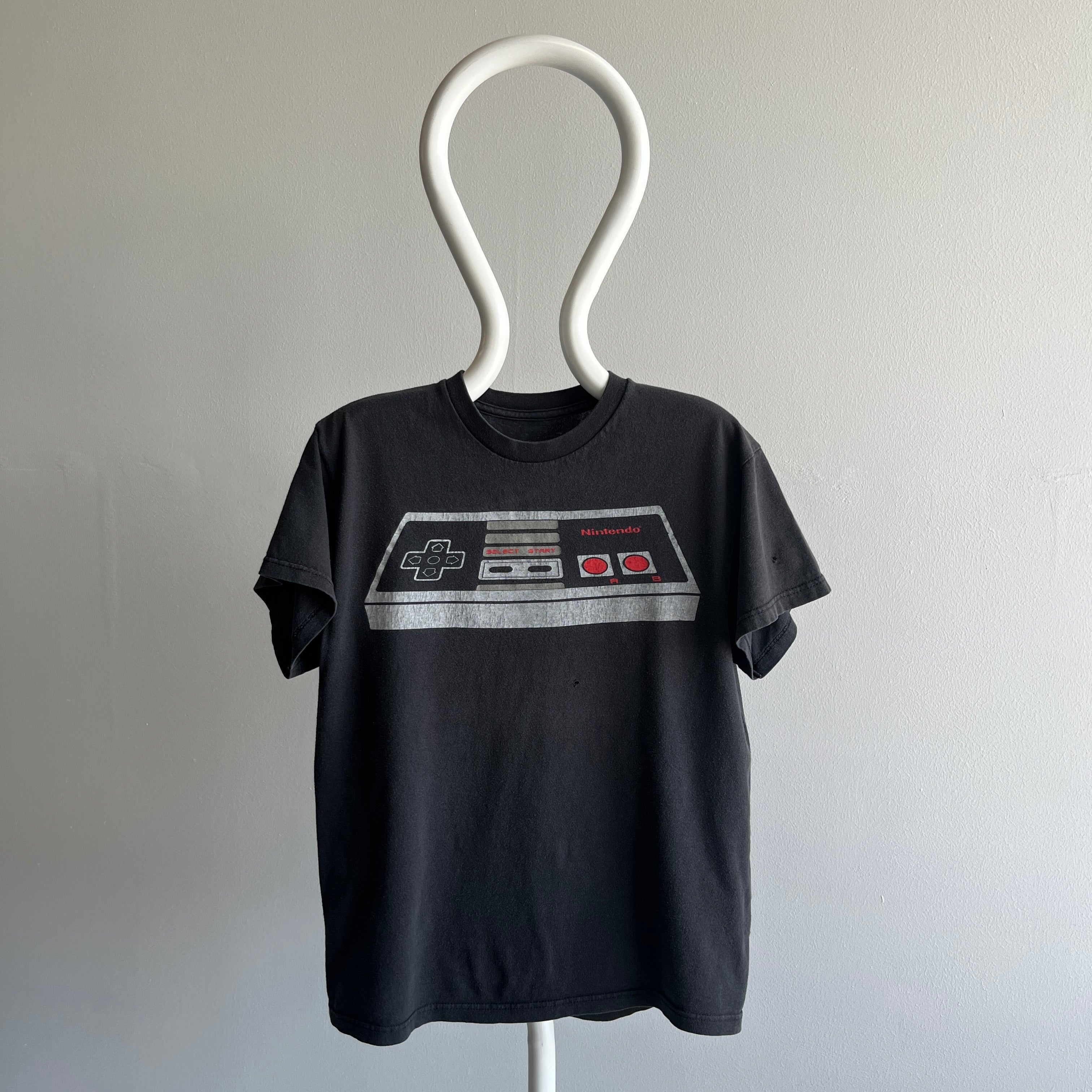 2000s Nintendo T-Shirt