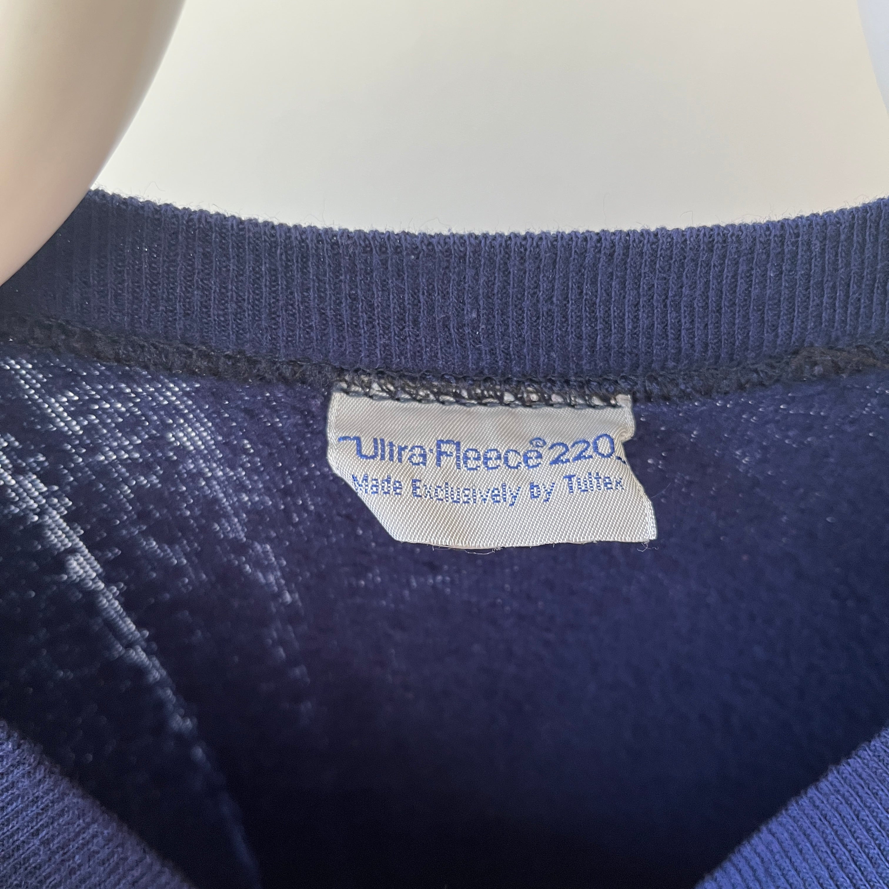 1970s/80s Blank Navy Blue Raglan Sweatshirt - SO SOFT