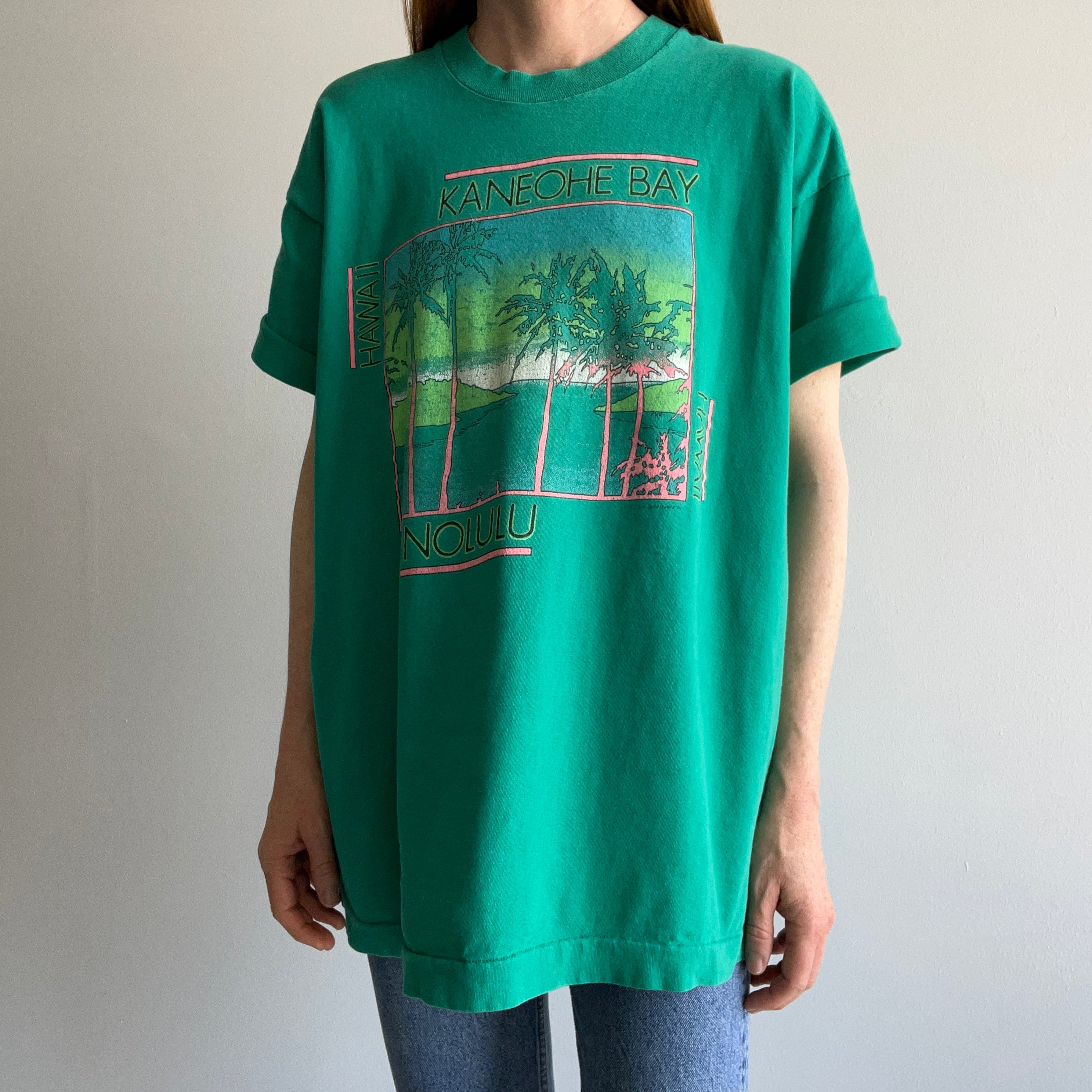 1980/90s Kaneohe Bay Hawaii Tourist T-Shirt - Perfectly Worn