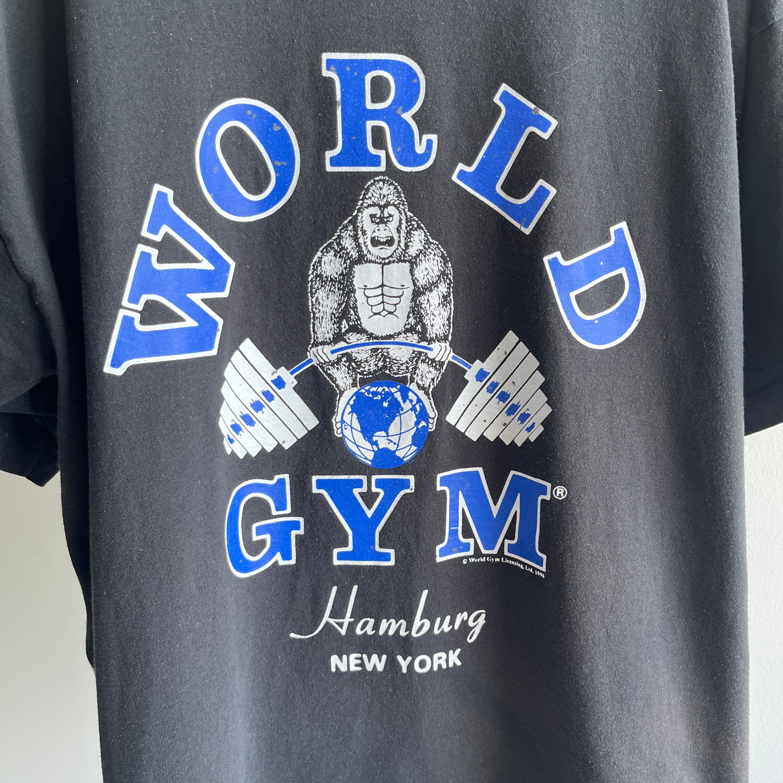 1996 World Gym Hamburg, New York T-Shirt THE.BACK.SIDE!!!!!!