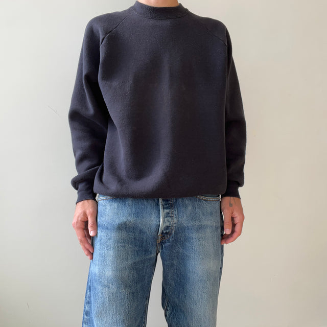 00s Heavy Weight Blank Black Sweatshirt par FOTL - Structuré