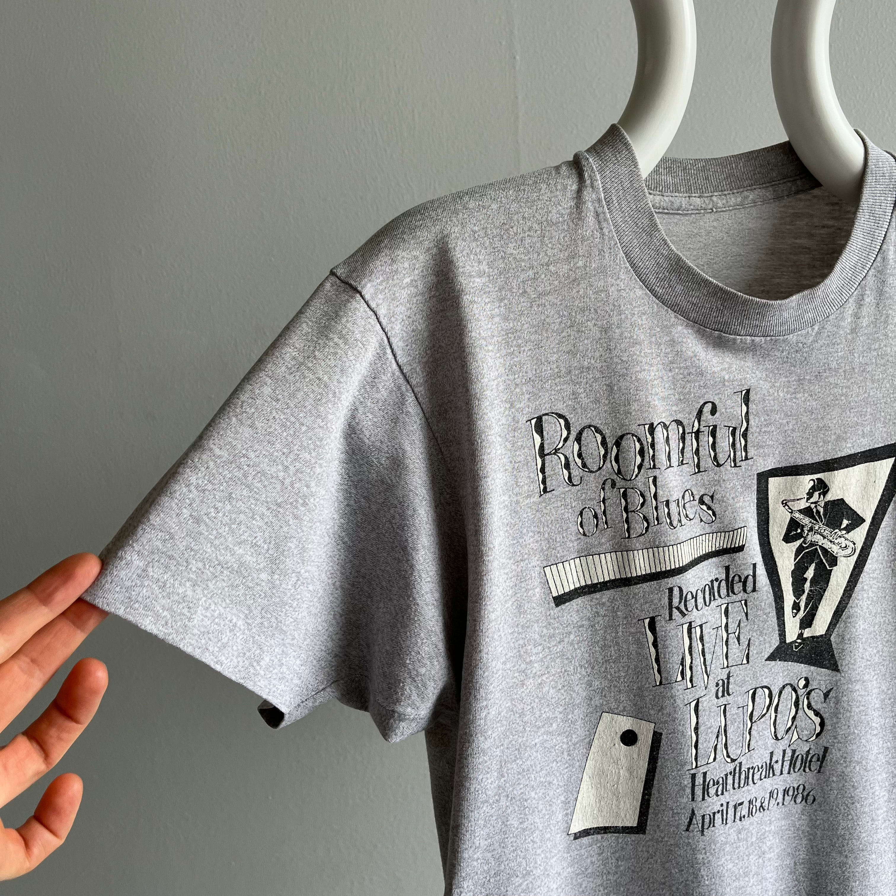 1986 Roomful of Views - Heartbreak Hotel T-Shirt