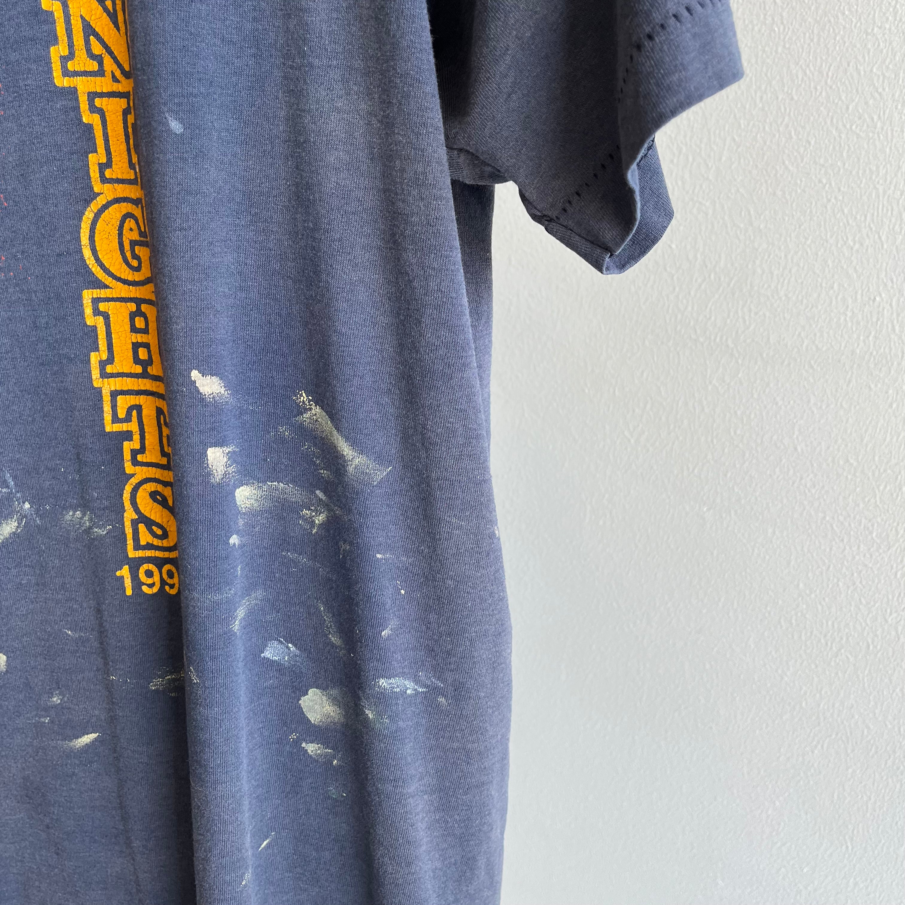 1994 Thrashed and Faded Knights Basketball Paint Stained T-Shirt