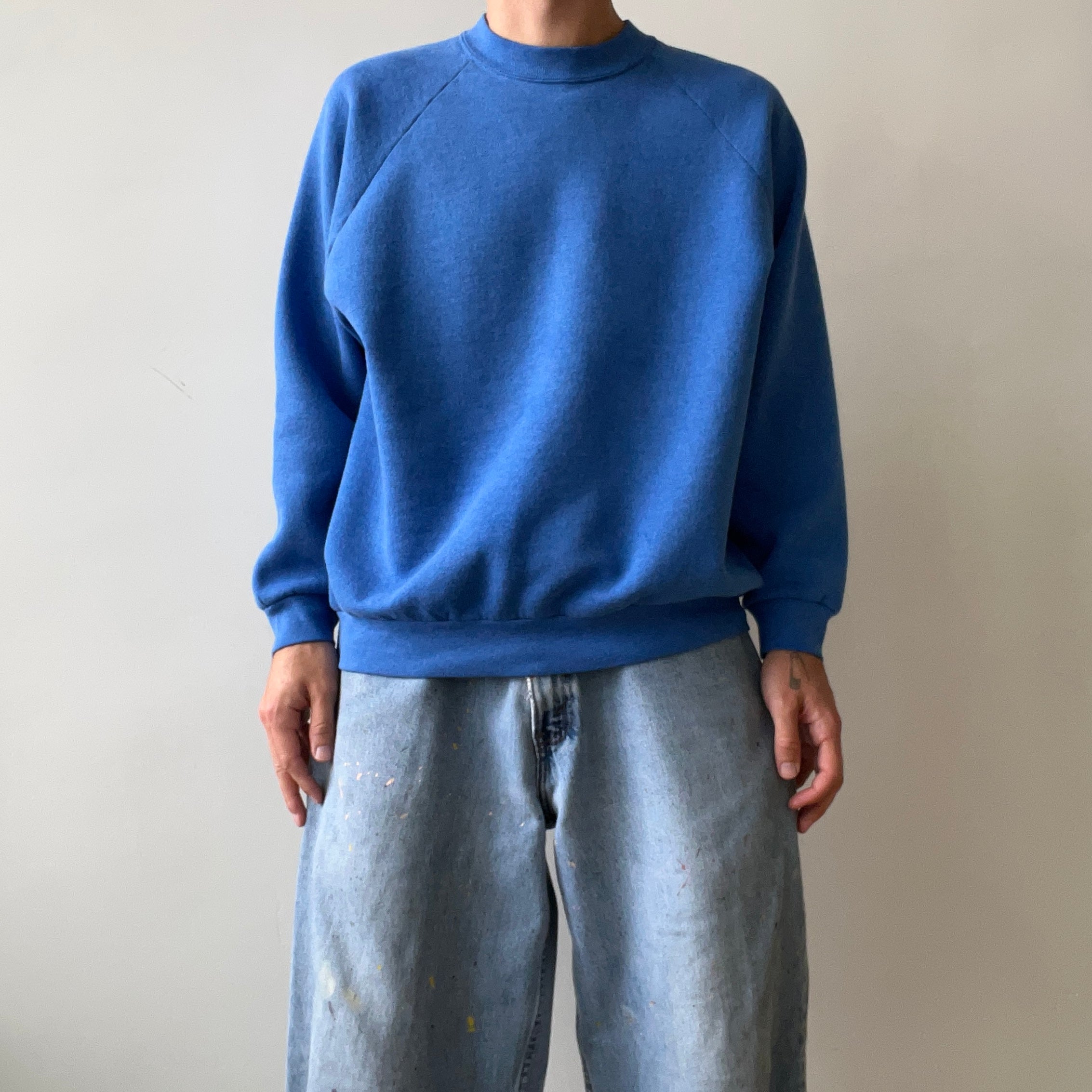 Brouillon de sweat-shirt vierge