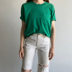 1990/2000s Slouchy Kelly Green Pocket T-Shirt by FOTL