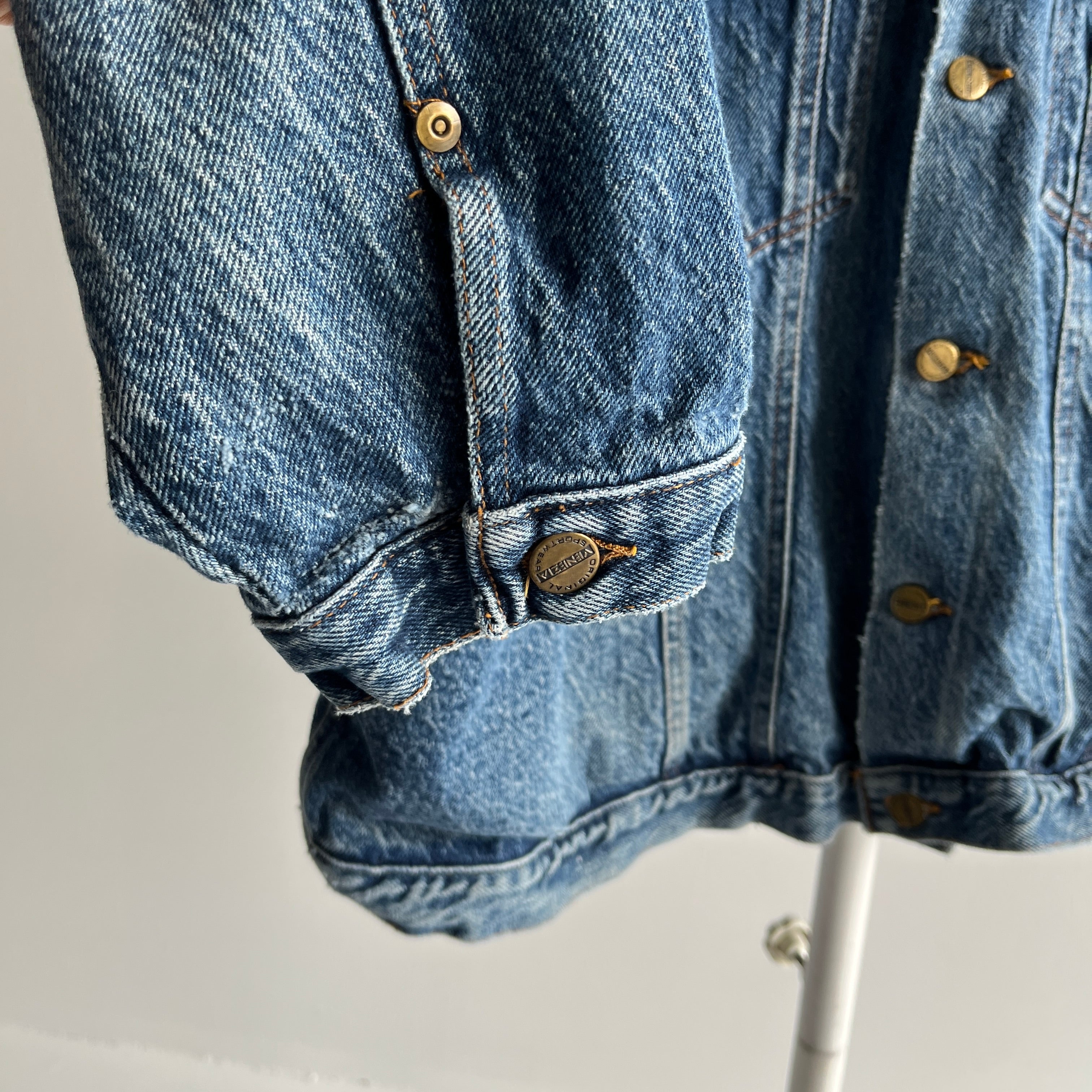 1980s Venezia Incredible Cinched Back Denim Jean Jacket - The Pockets!