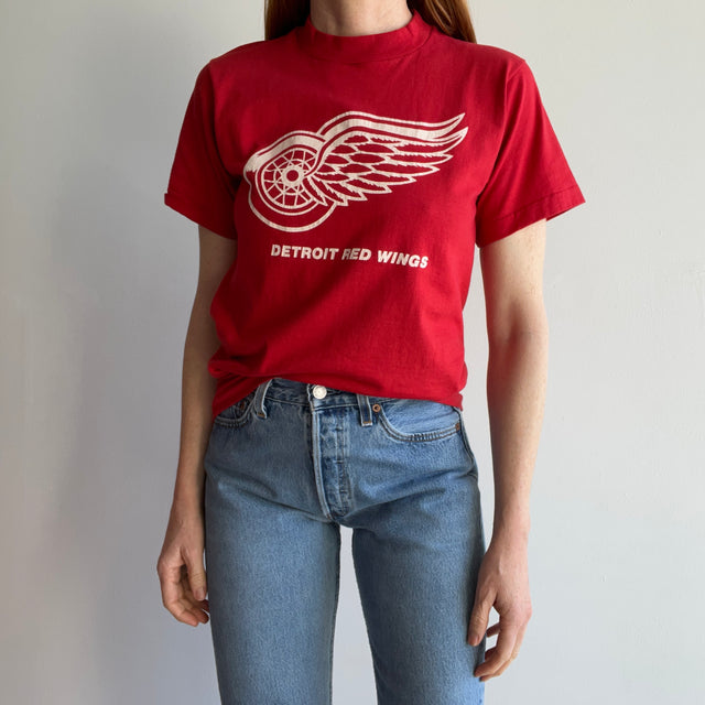 1980s Detroit Red Wings T-Shirt by Screen Stars - Barely Worn