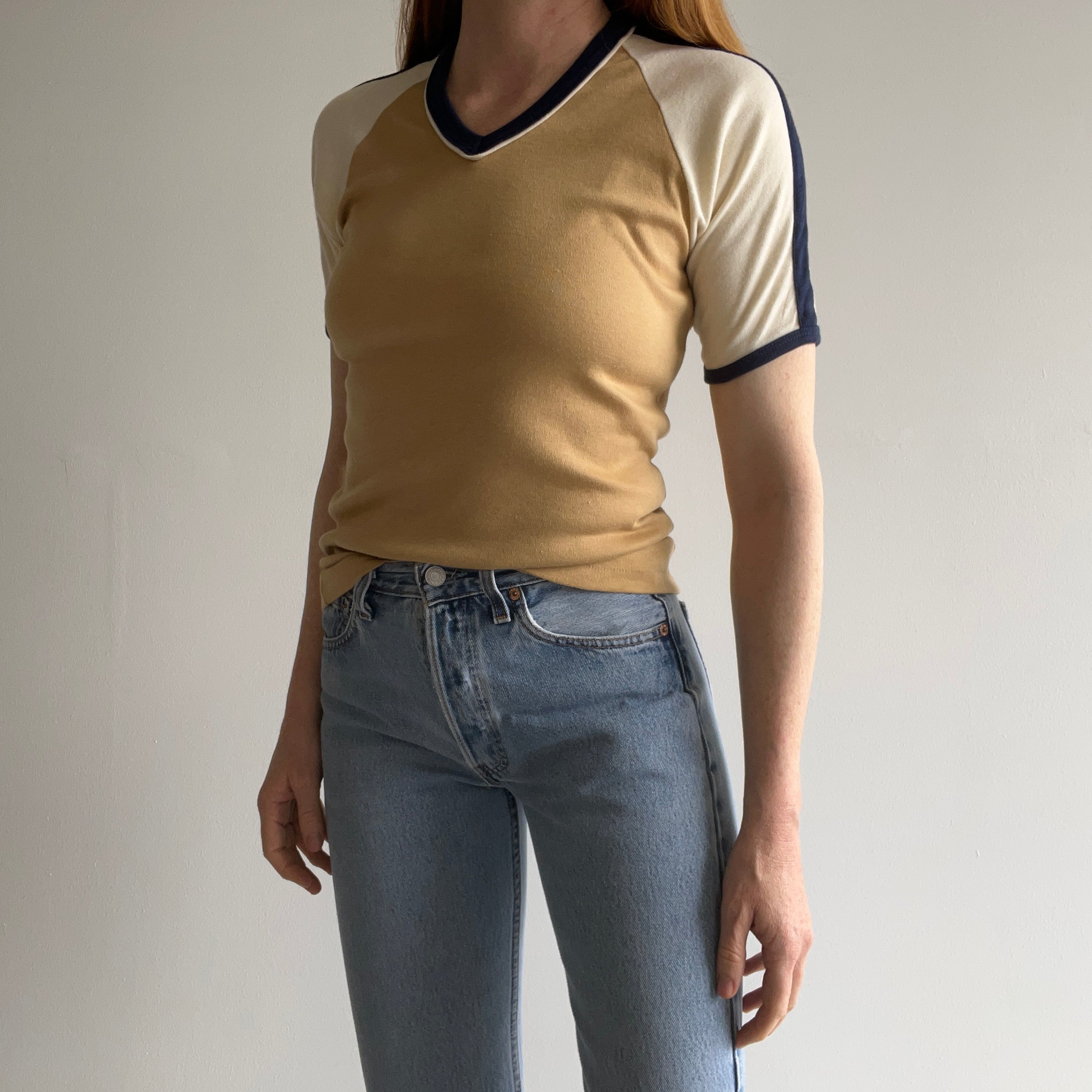 1970/80s Tri Colored Fitted V-Neck Ring T-Shirt - Jersey Knit