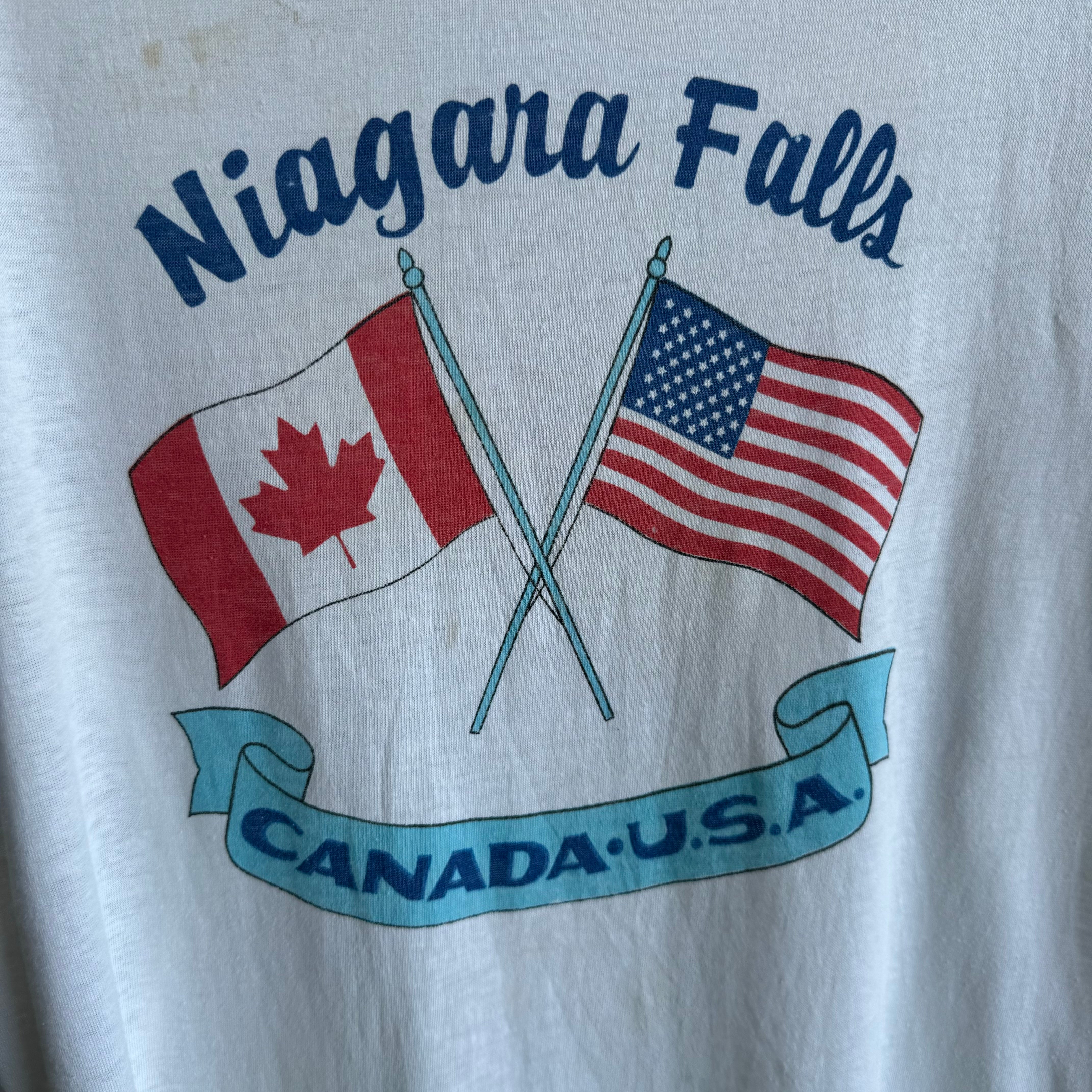 1970s Niagara Falls Canada x USA Ring T-Shirt