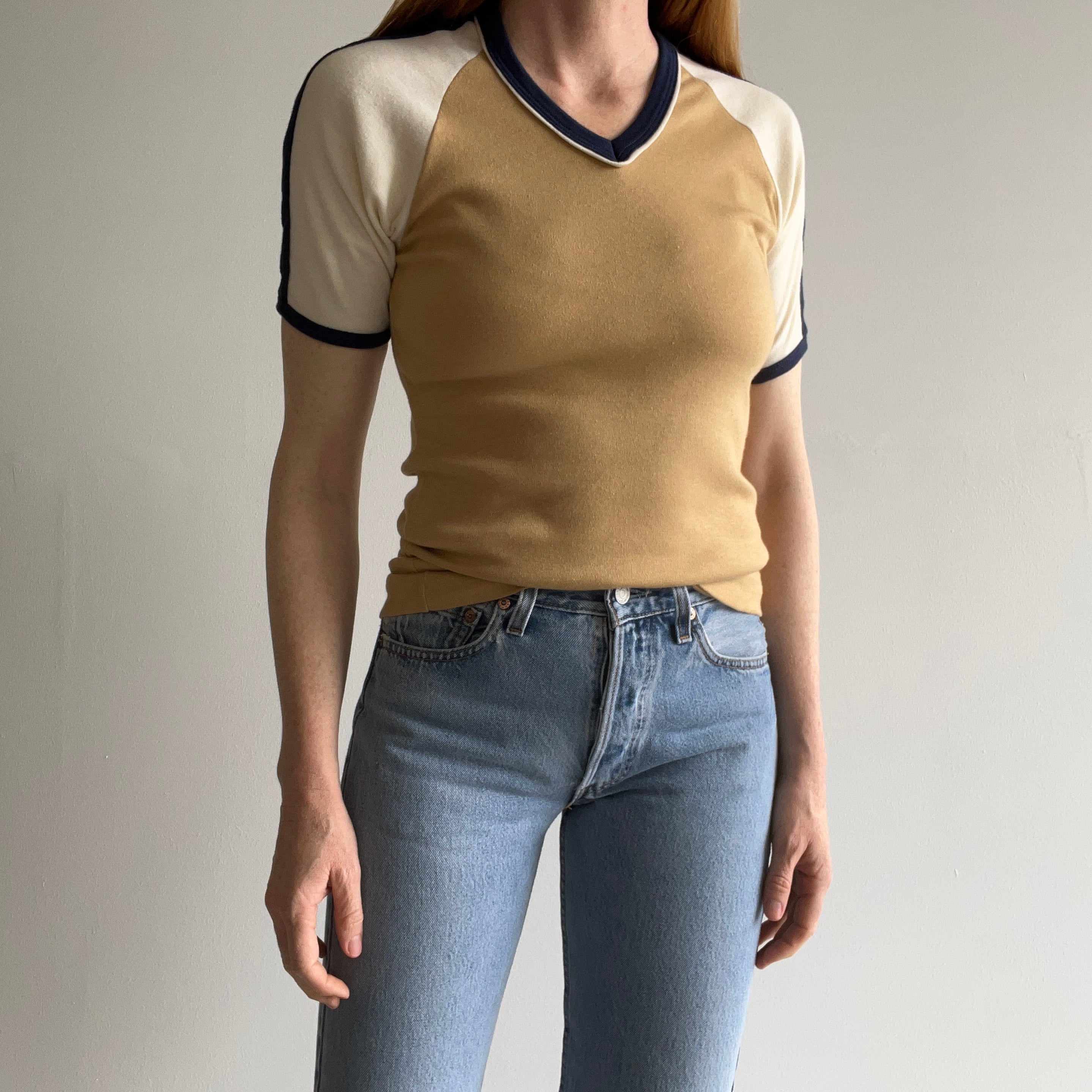1970/80s Tri Colored Fitted V-Neck Ring T-Shirt - Jersey Knit