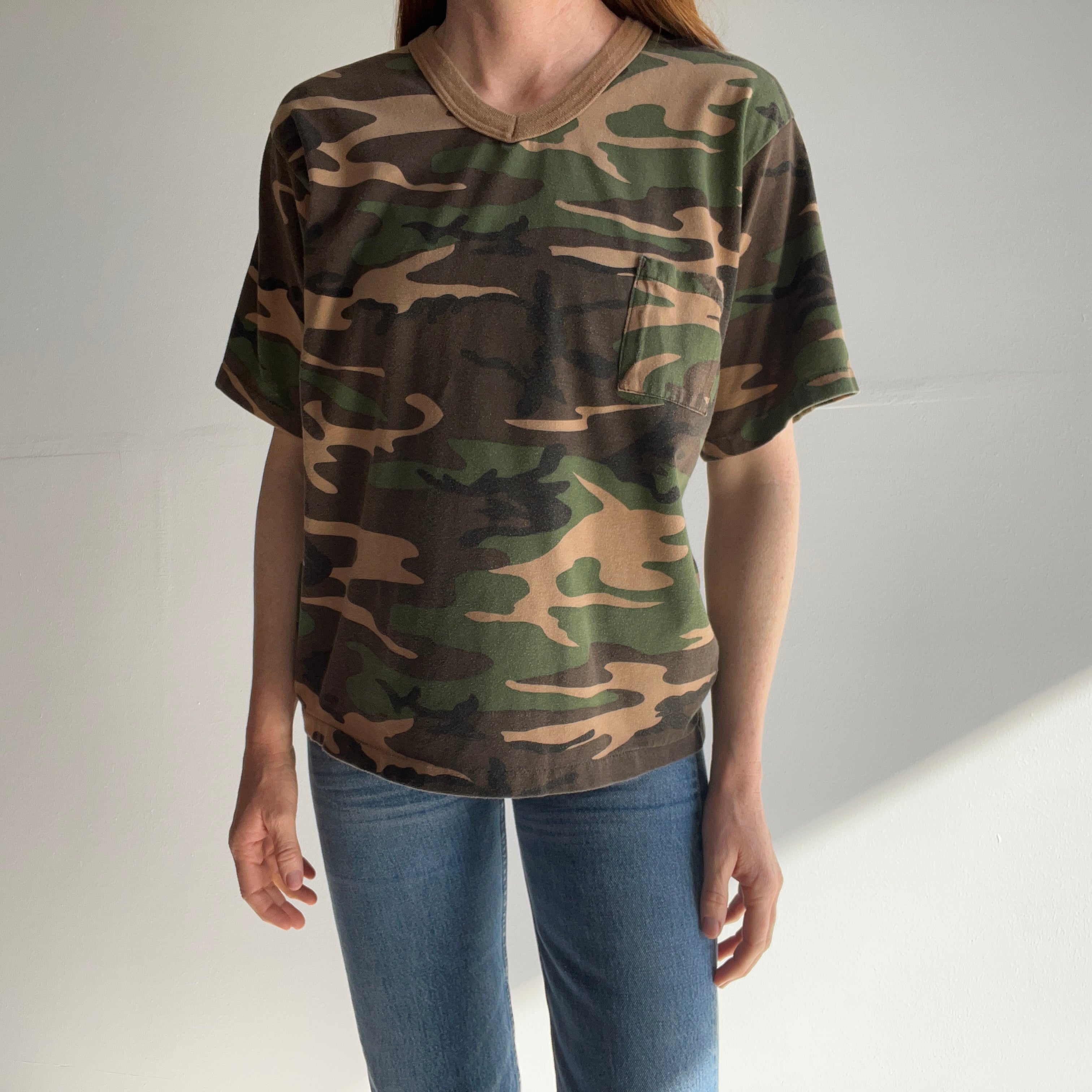 1980s Chamellon USA Made V-Neck Pocket Camo T-Shirt