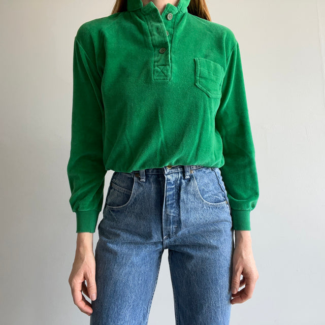 1970s Kelly Green Mock Neck Henley 100% Cotton (Velour) Long Sleeve Shirt