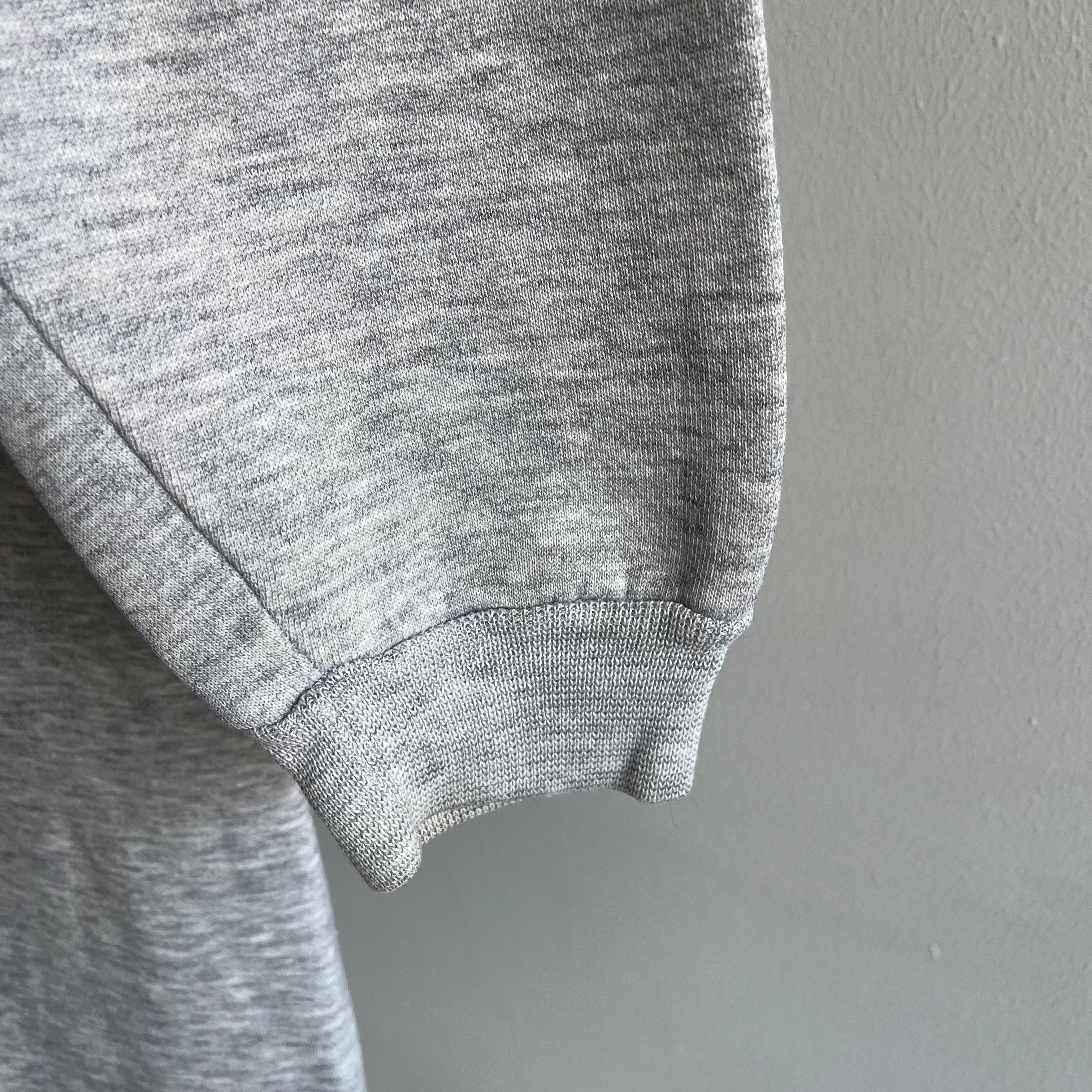 Brouillon de sweat-shirt vierge