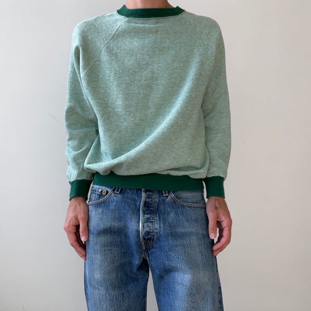00s Heavy Weight Blank Black Sweatshirt par FOTL - Structuré
