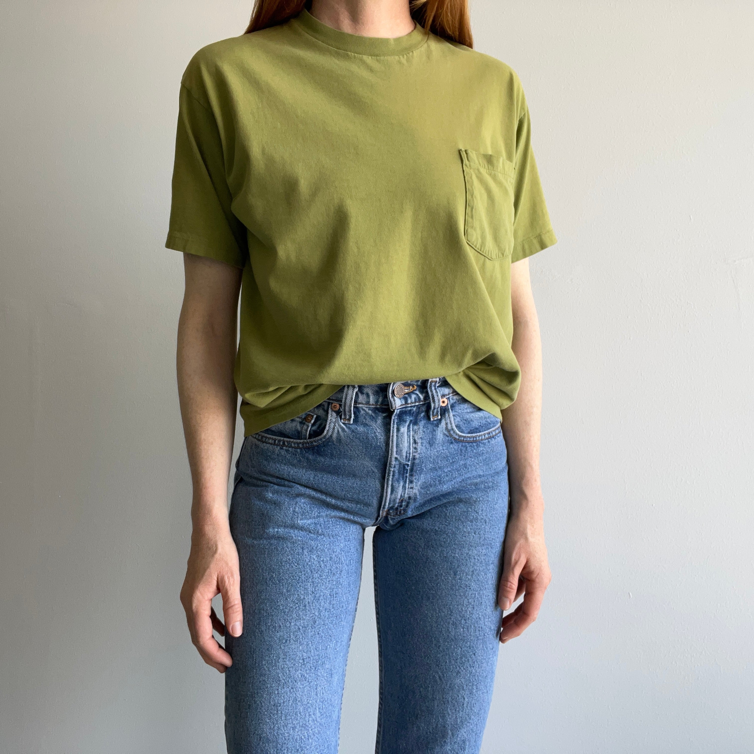 1980s Blank Soft and Worn Olive Green Pocket T-Shirt