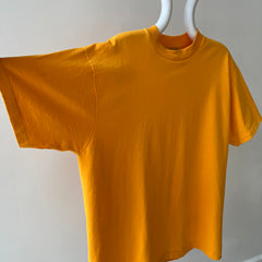 T-shirt teinté de peinture noire vierge des années 00