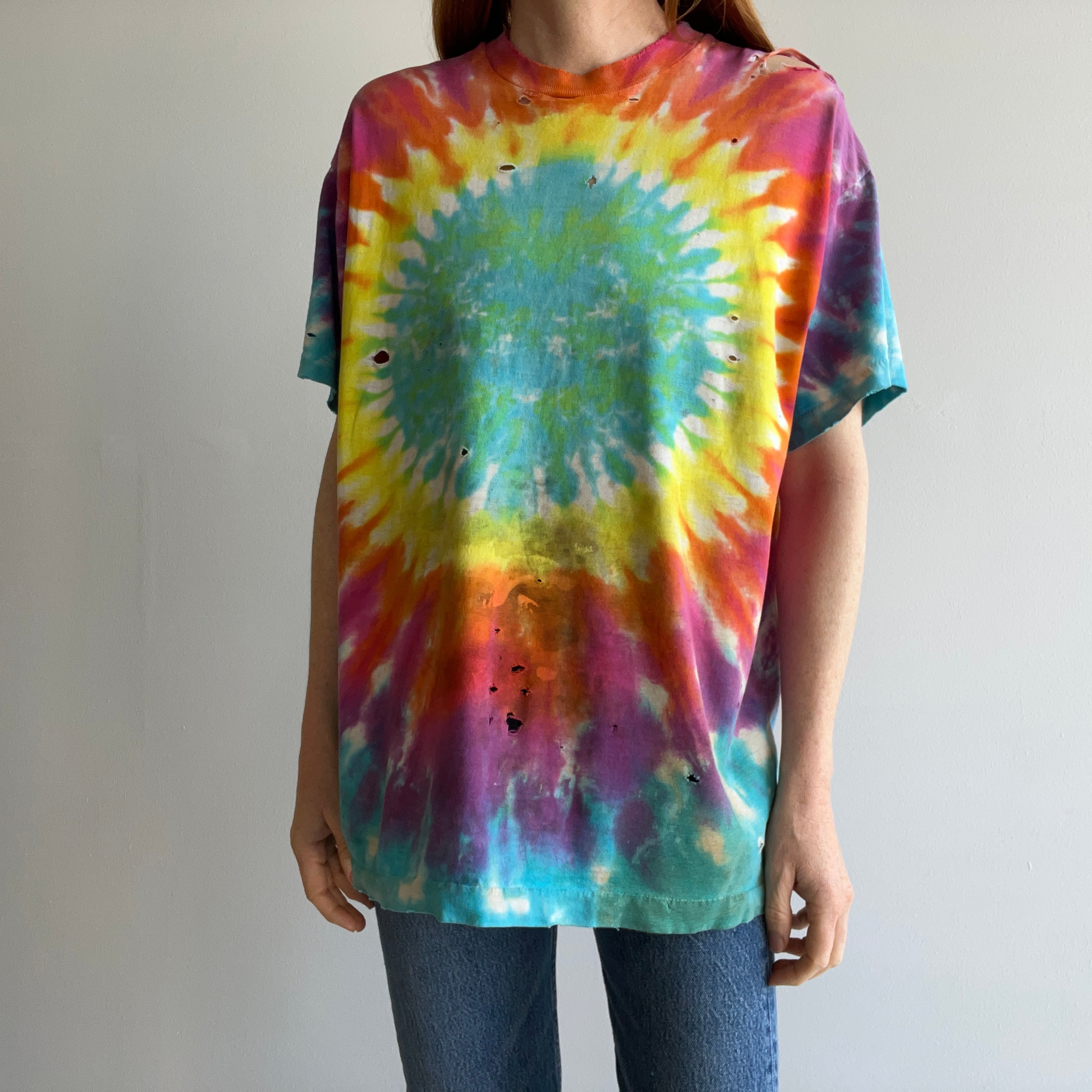 1980s Blank Tattered And Majorly Torn Tie Dye Cotton FOTL T-Shirt