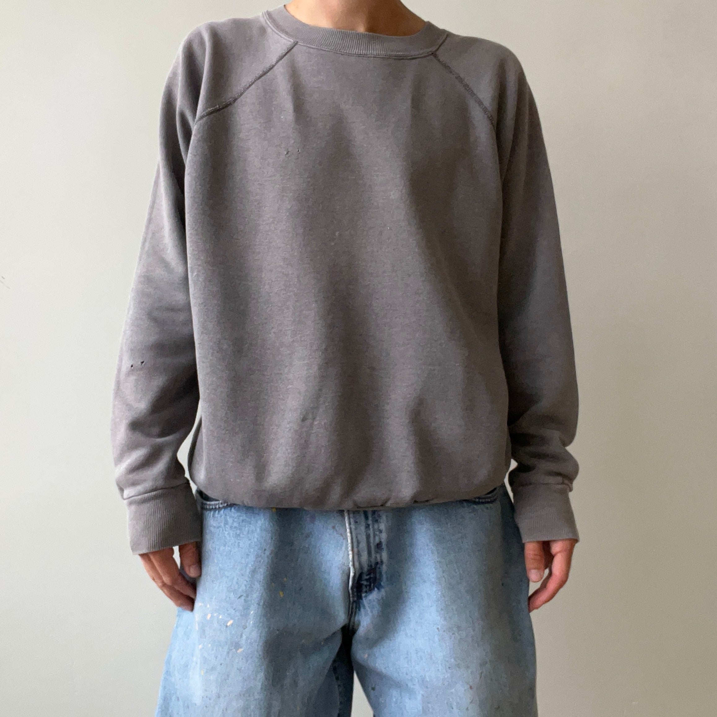 Brouillon de sweat-shirt vierge