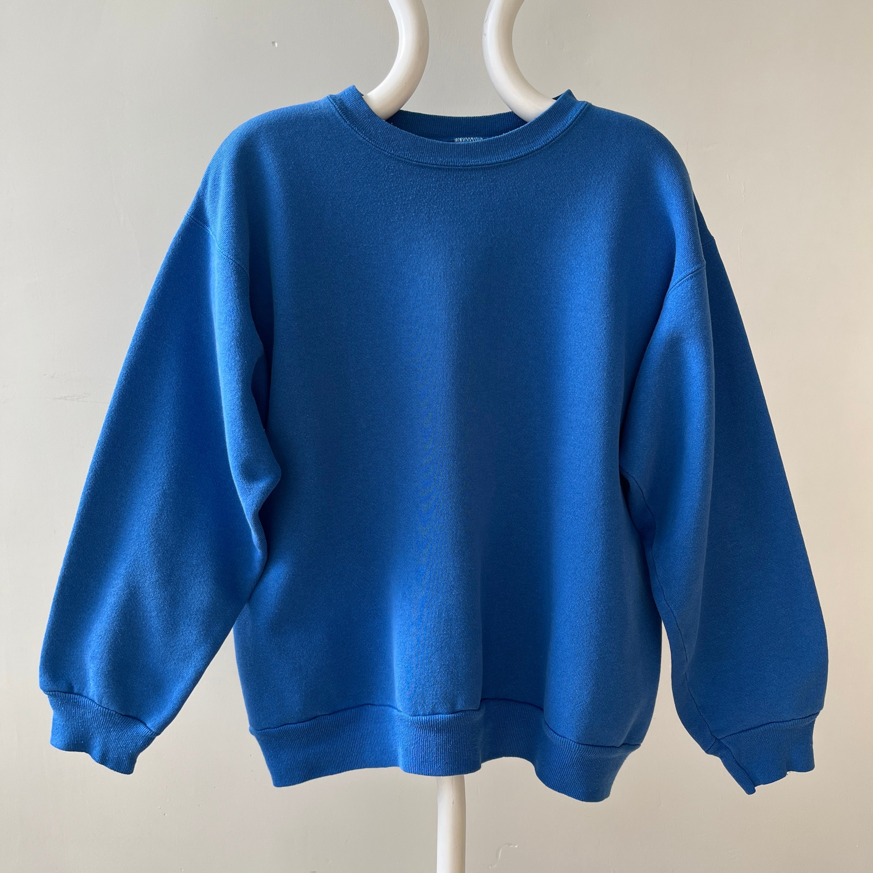 Brouillon de sweat-shirt vierge