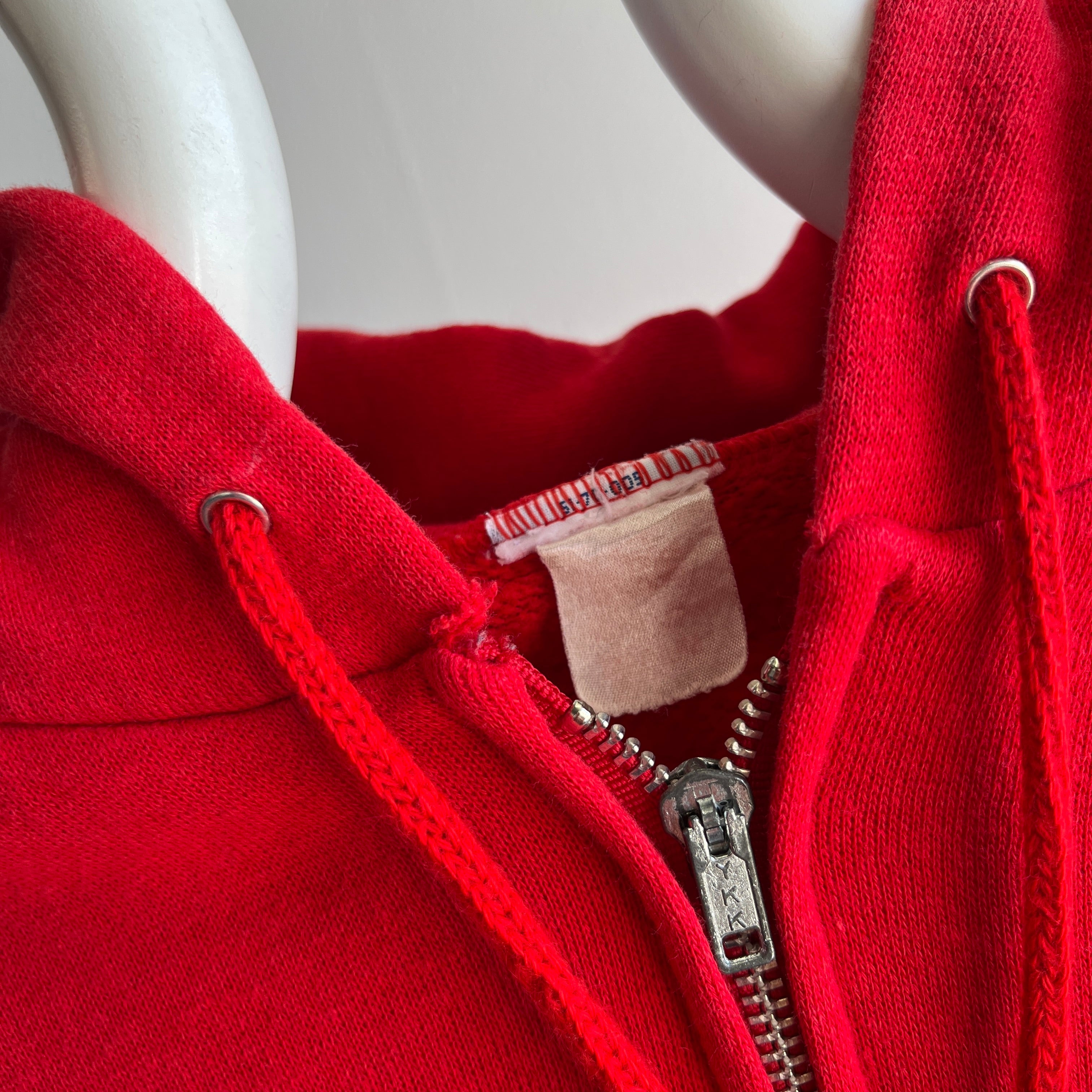 1980s Vibrant Red Zip Up Hoodie Sweatshirt