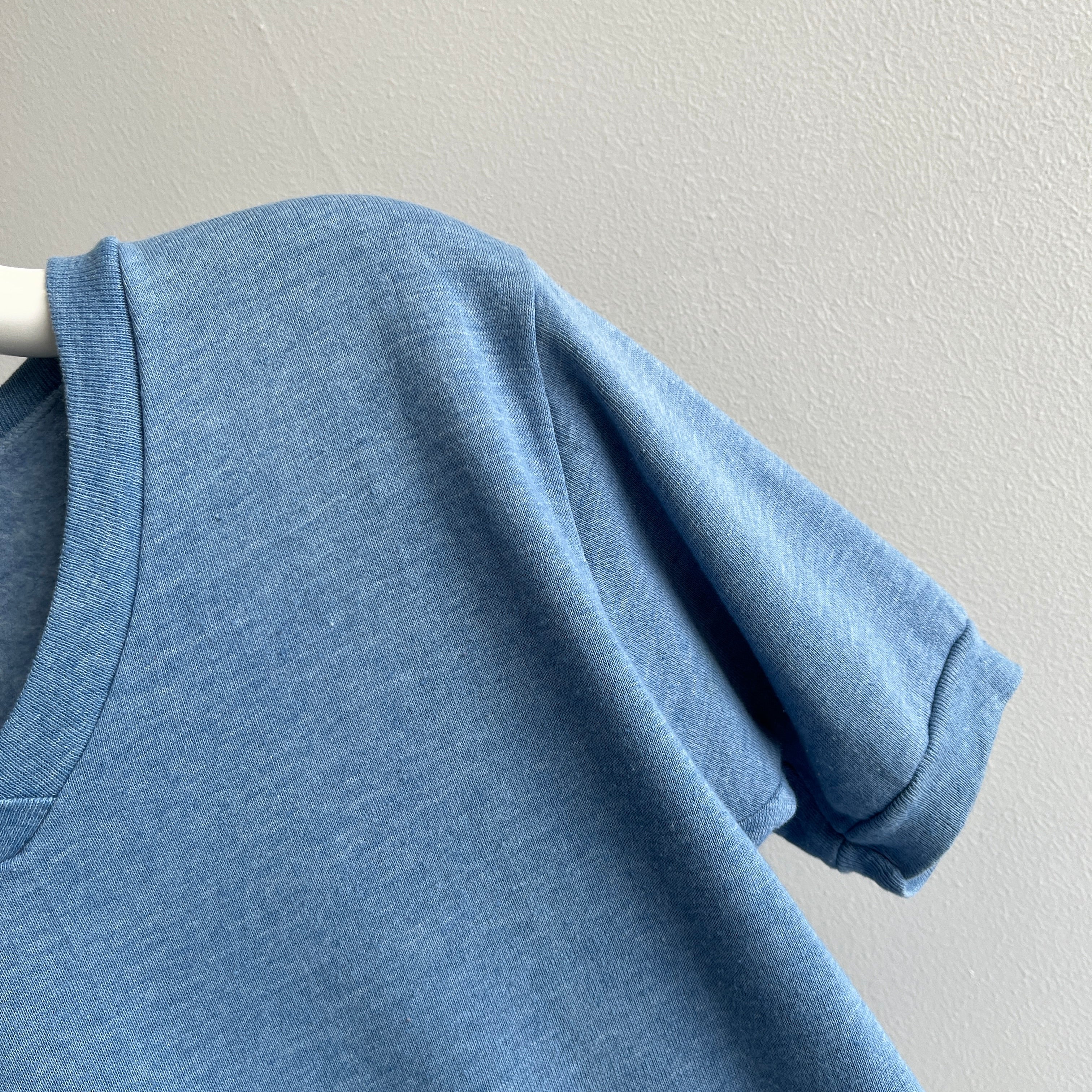 1970s Slate Blue V-Neck Warm Up - SO GOOD