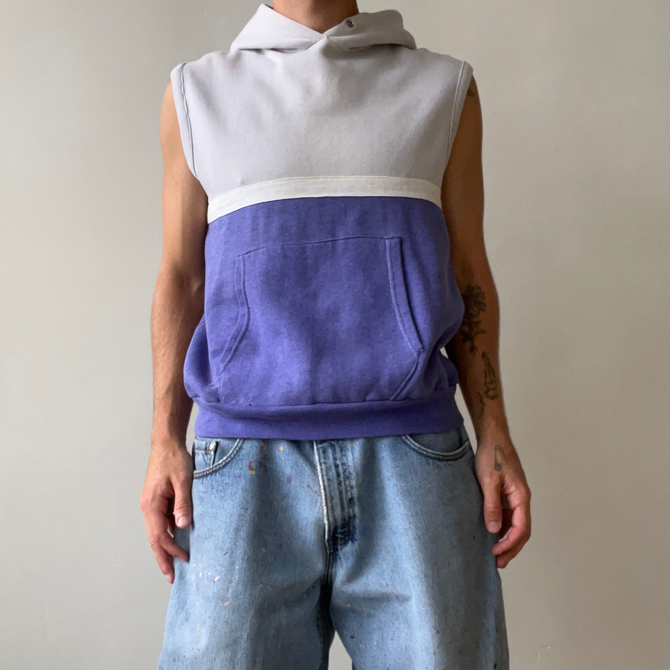 Brouillon de sweat-shirt vierge