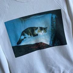 1980s A photo of someone's cat sweatshirt