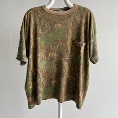 1980s Tree Camo Pocket T-shirt with a Good Fit