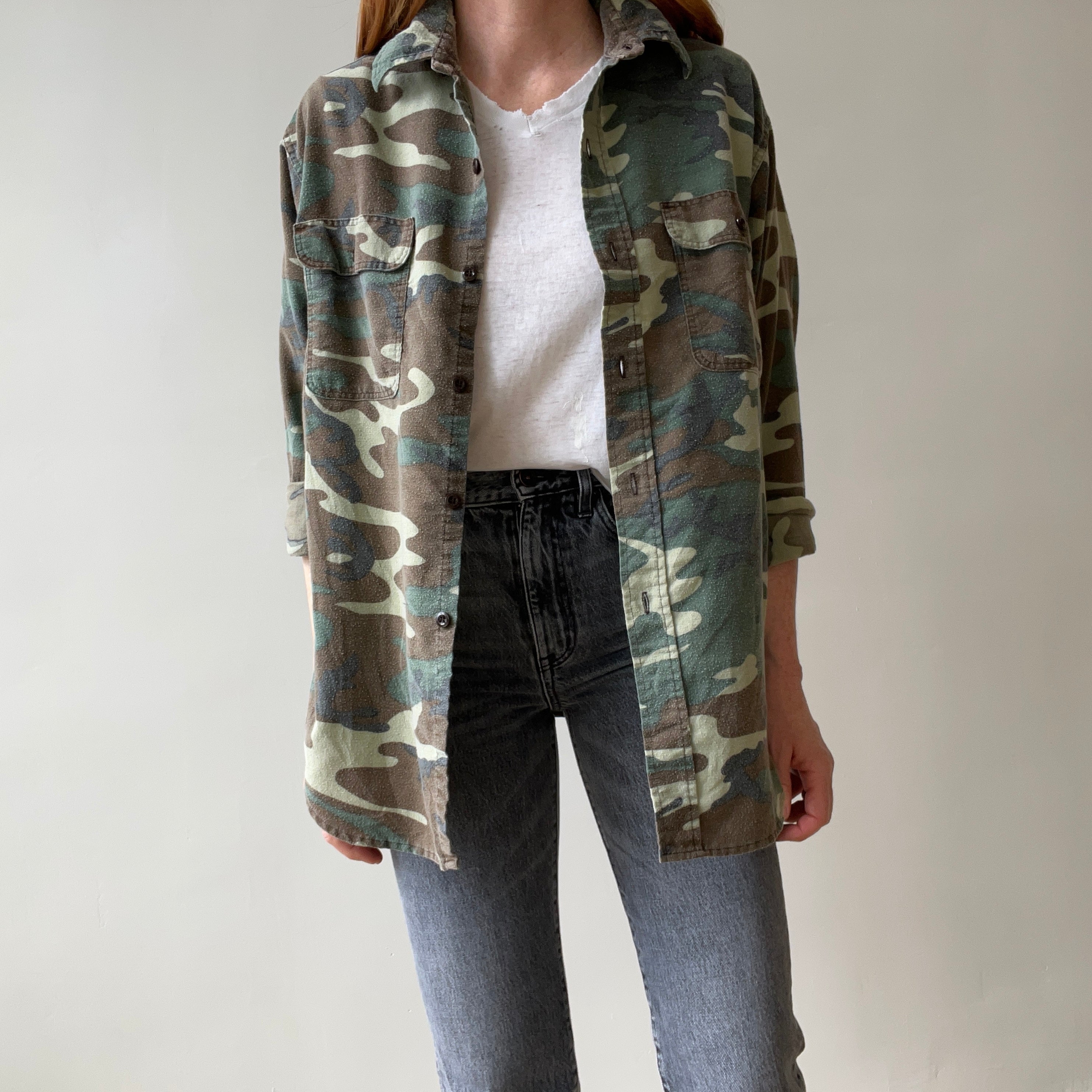 1980s Prentiss Outdoors Lightweight Cotton Camo Flannel with Paint Staining