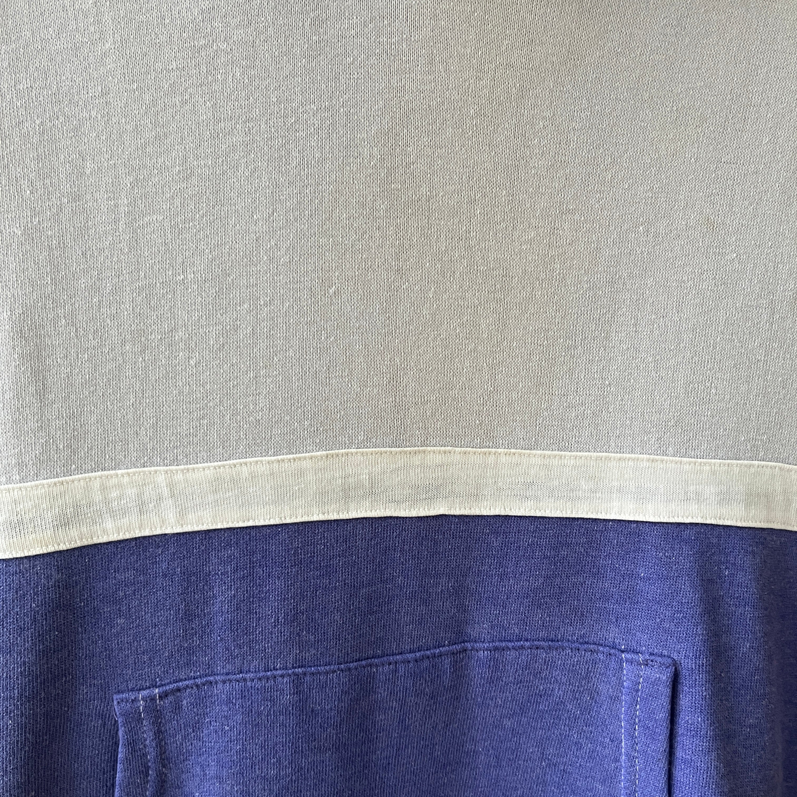 Brouillon de sweat-shirt vierge