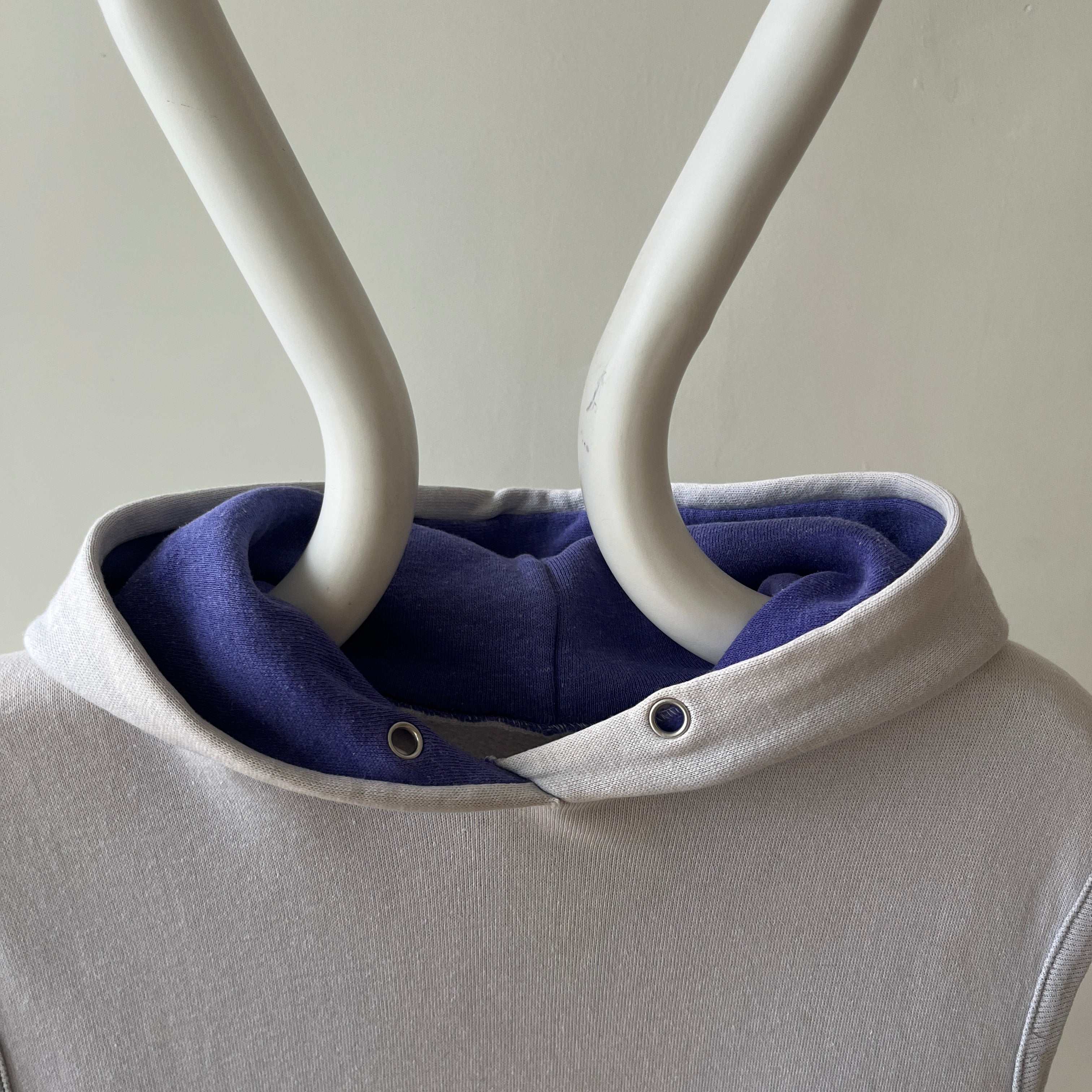 Brouillon de sweat-shirt vierge