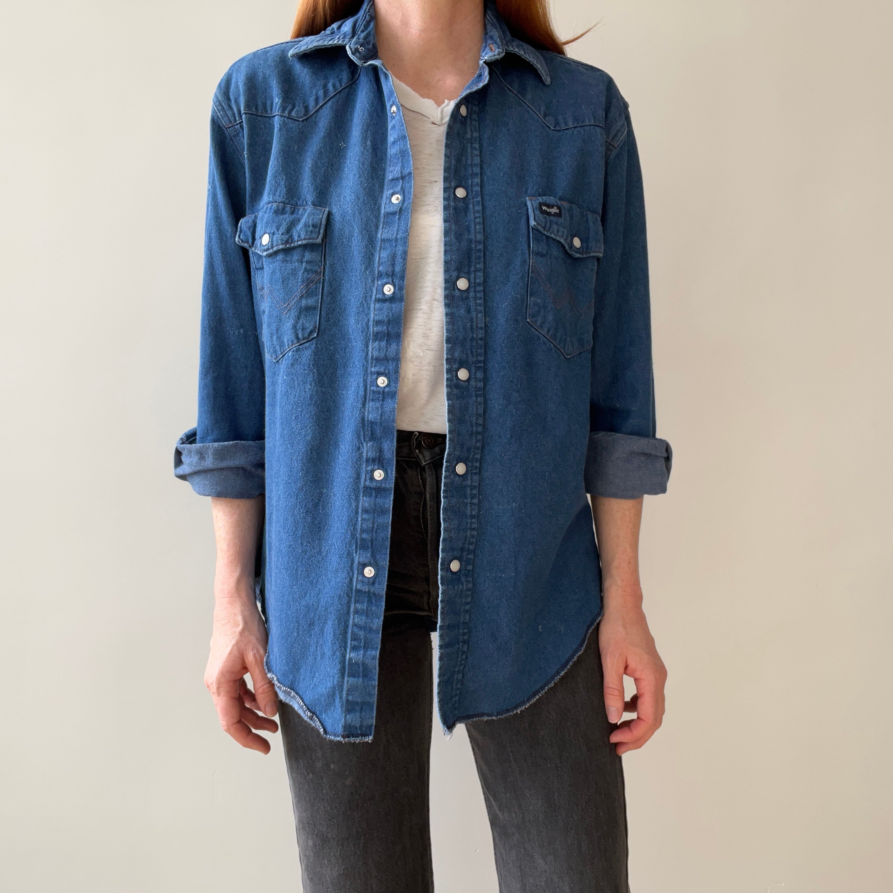 1990s Dark Wash Denim Wrangler Cowboy Snap Front Shirt