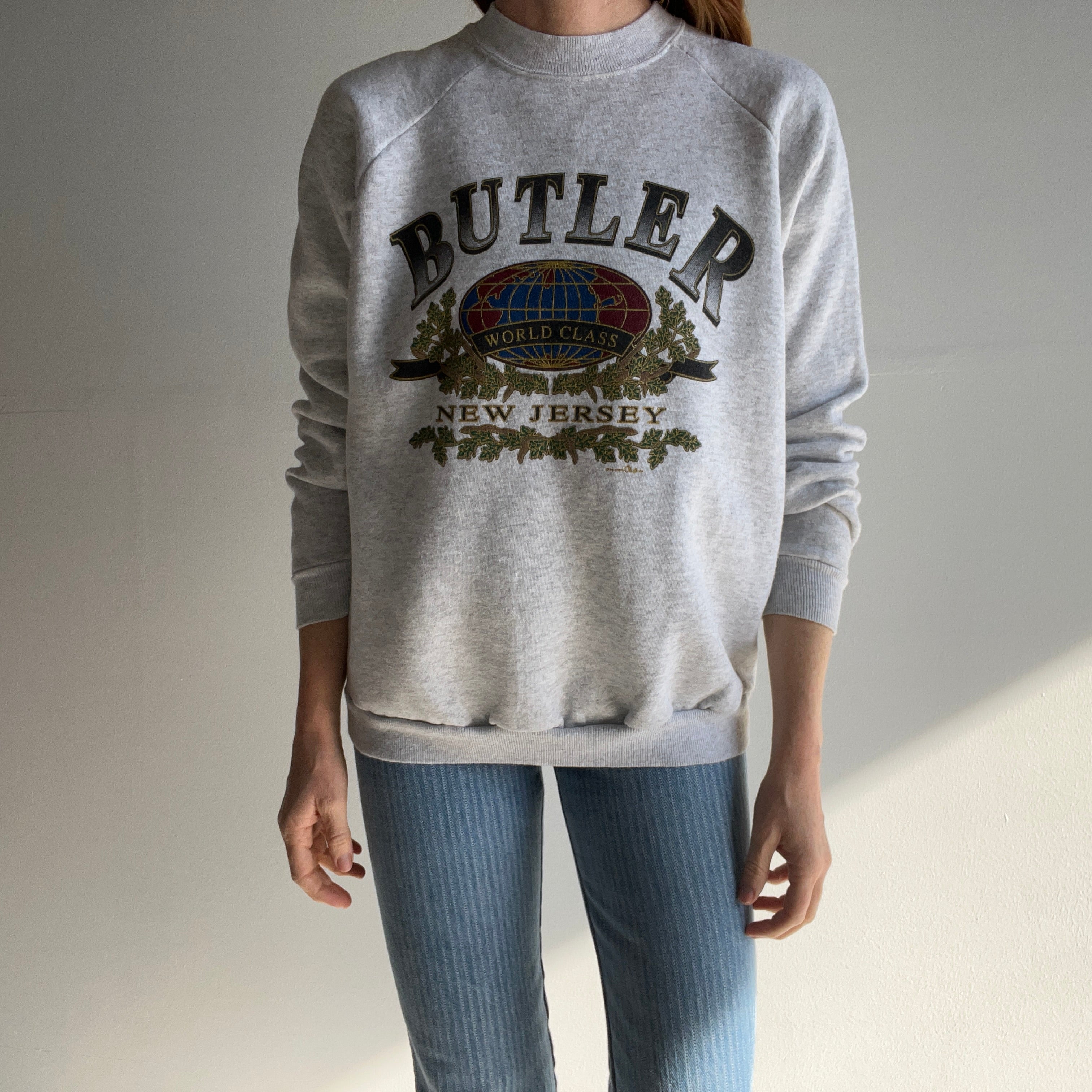 1990s Butler New Jersey - World Class - Sweatshirt