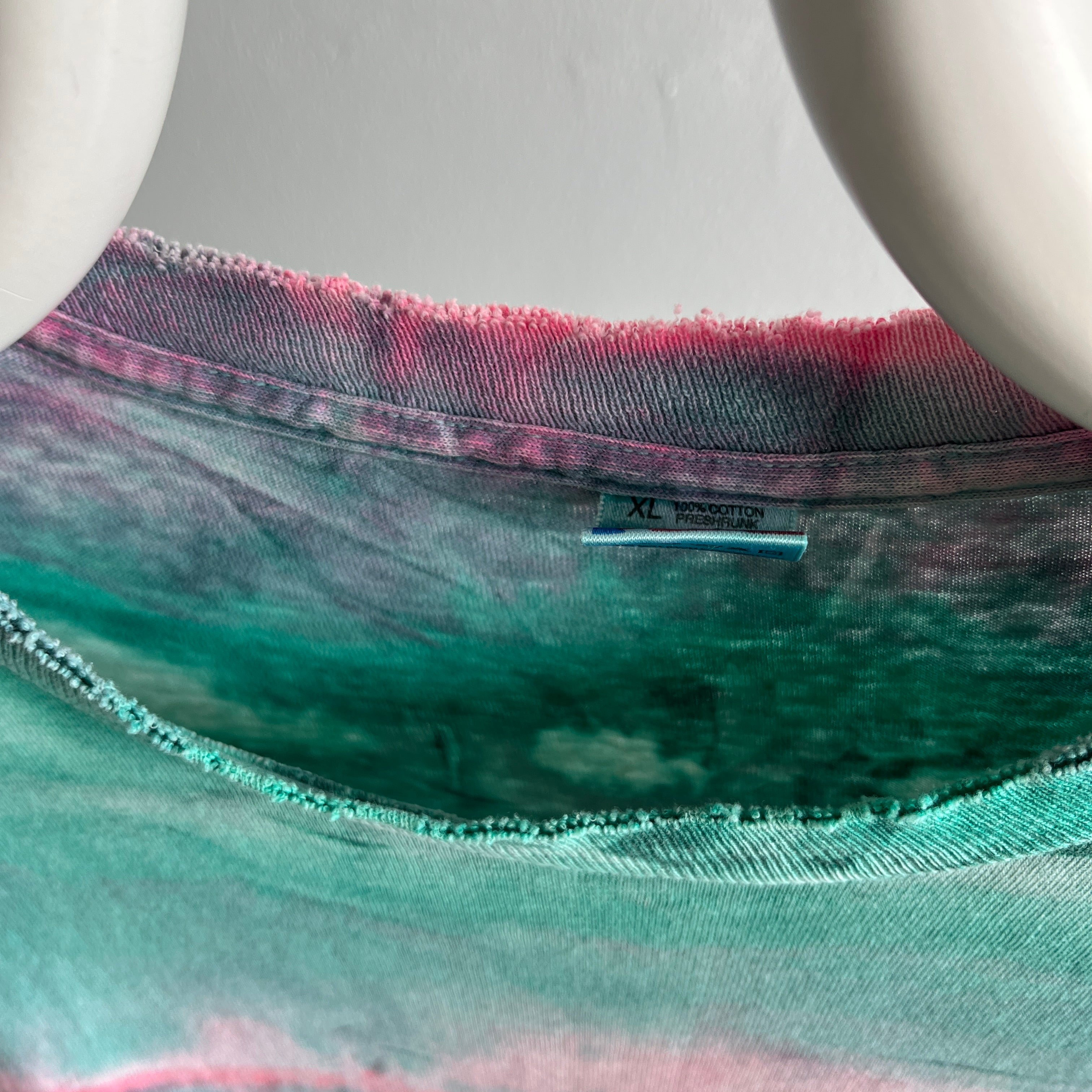 1980/90s Rad Tie Dye Pink and Green T-Shirt